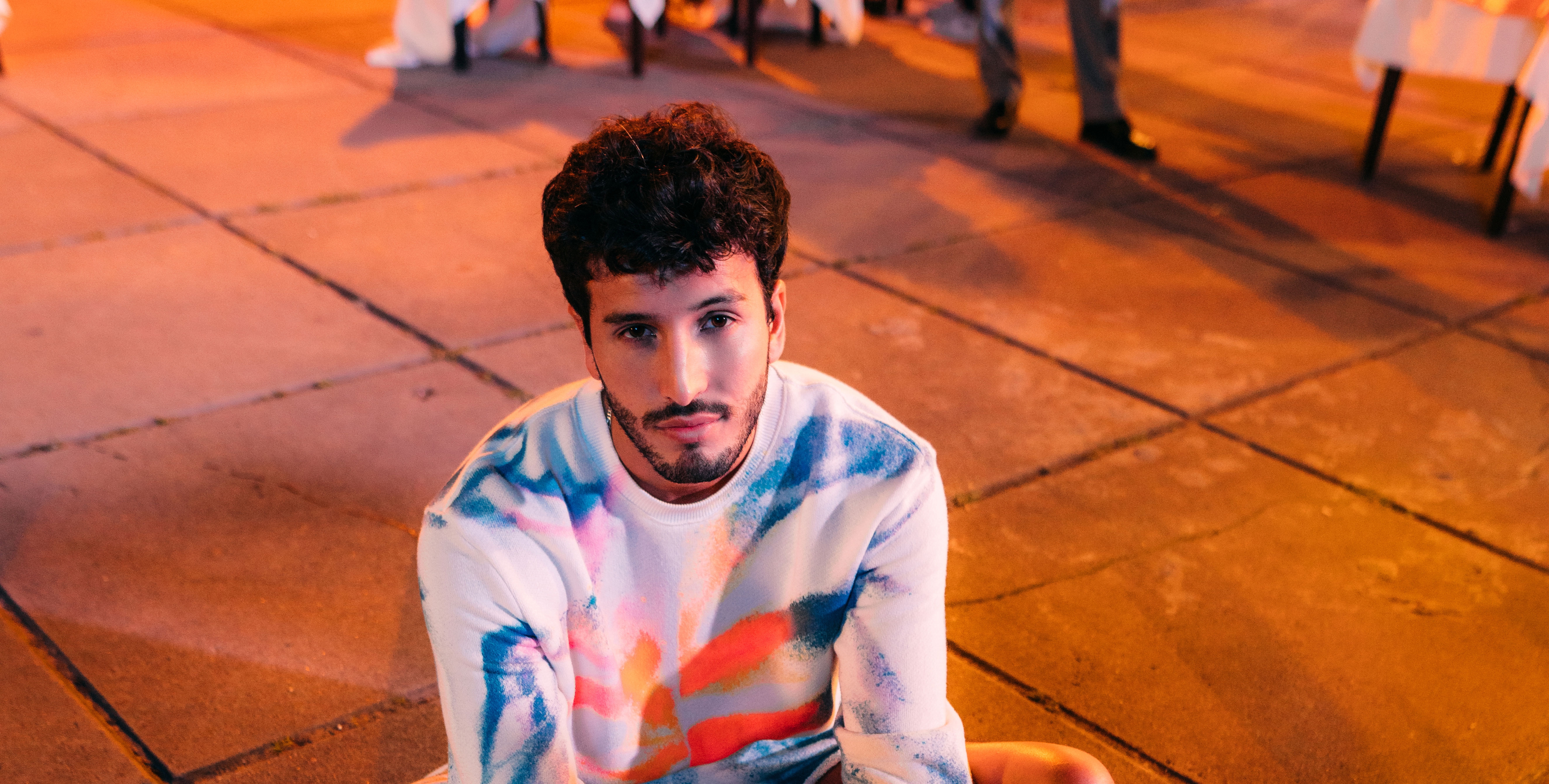 Sebasti&aacute;n Yatra lanz&oacute; el challenge de "Amor Pasajero"