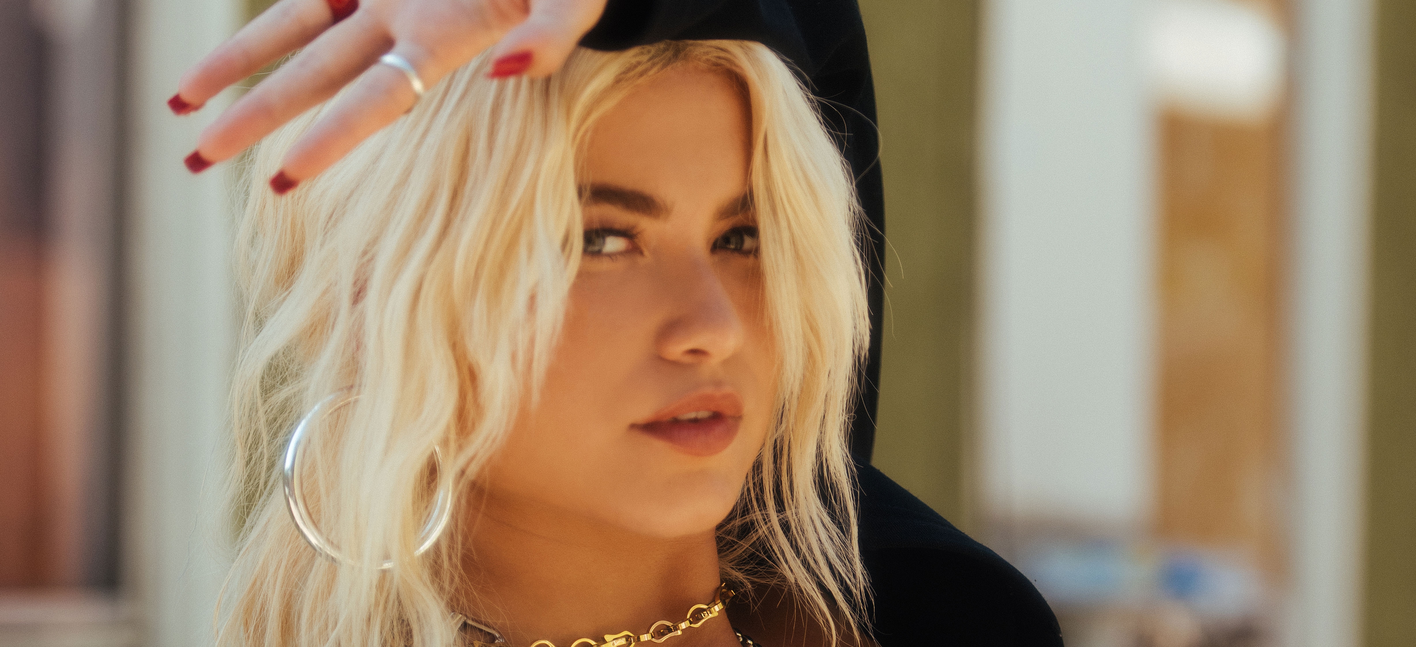 &iexcl;Sof&iacute;a Reyes anunci&oacute; el tracklist de su pr&oacute;ximo disco!