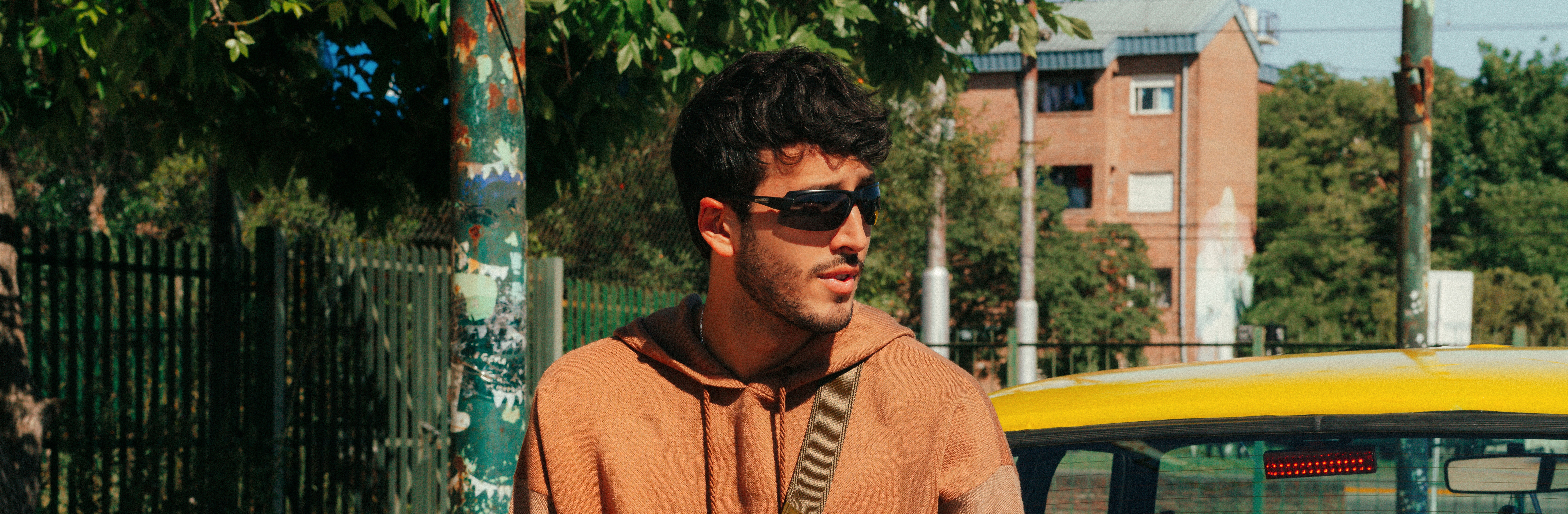 &iexcl;YA SALI&Oacute;! Sebasti&aacute;n Yatra present&oacute; "Amor Pasajero"