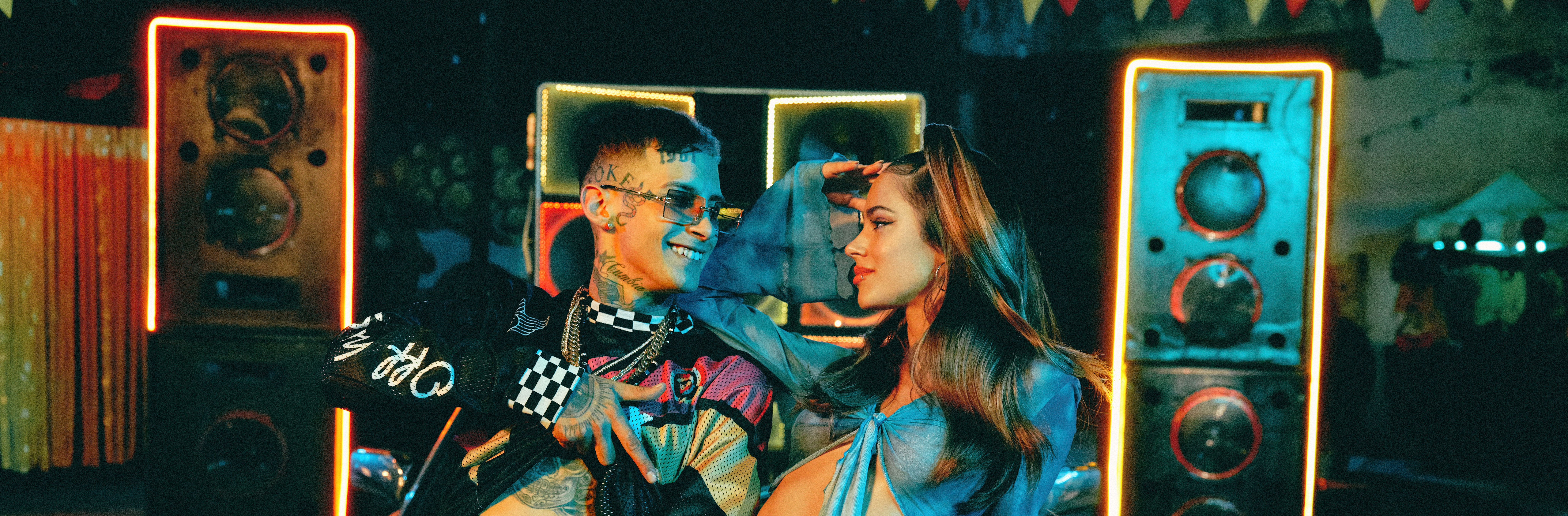 &iquest;Qu&eacute;? &iexcl;"Bar" lleg&oacute; a los 100 millones de reproducciones en YouTube!