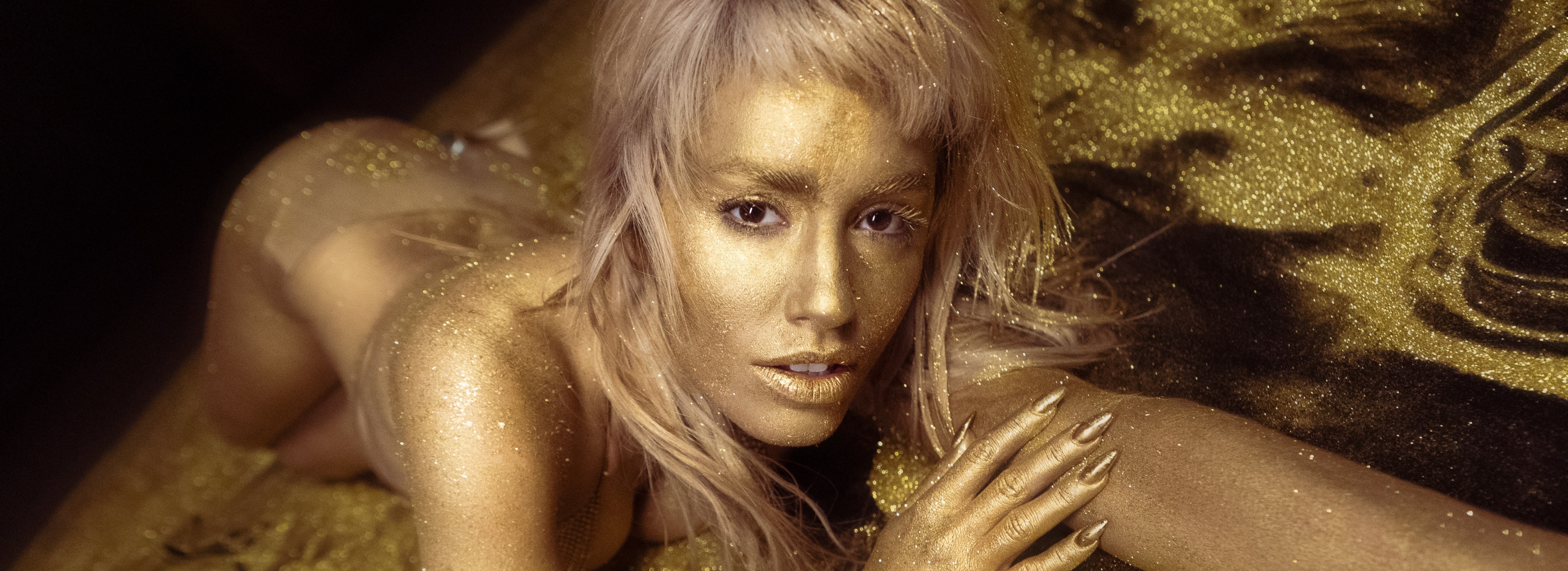 Lali revel&oacute; el detr&aacute;s de escena de "DIVA"