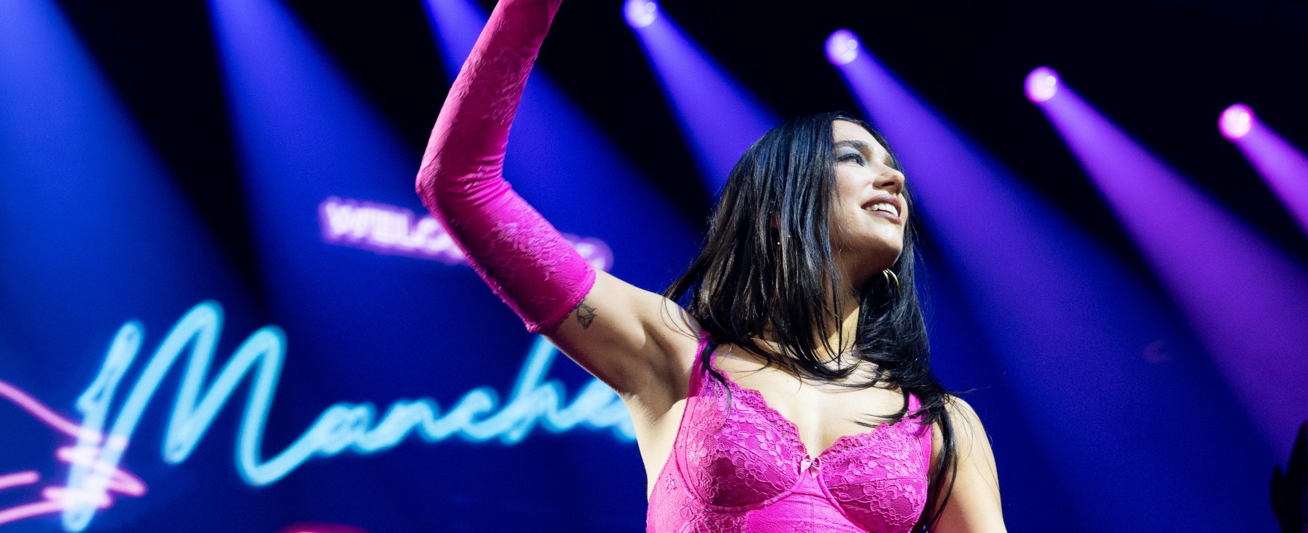 &iquest;Qu&eacute;? El show de Dua Lipa en Argentina cambia de locaci&oacute;n &iexcl;y las entradas ya est&aacute;n a la venta!