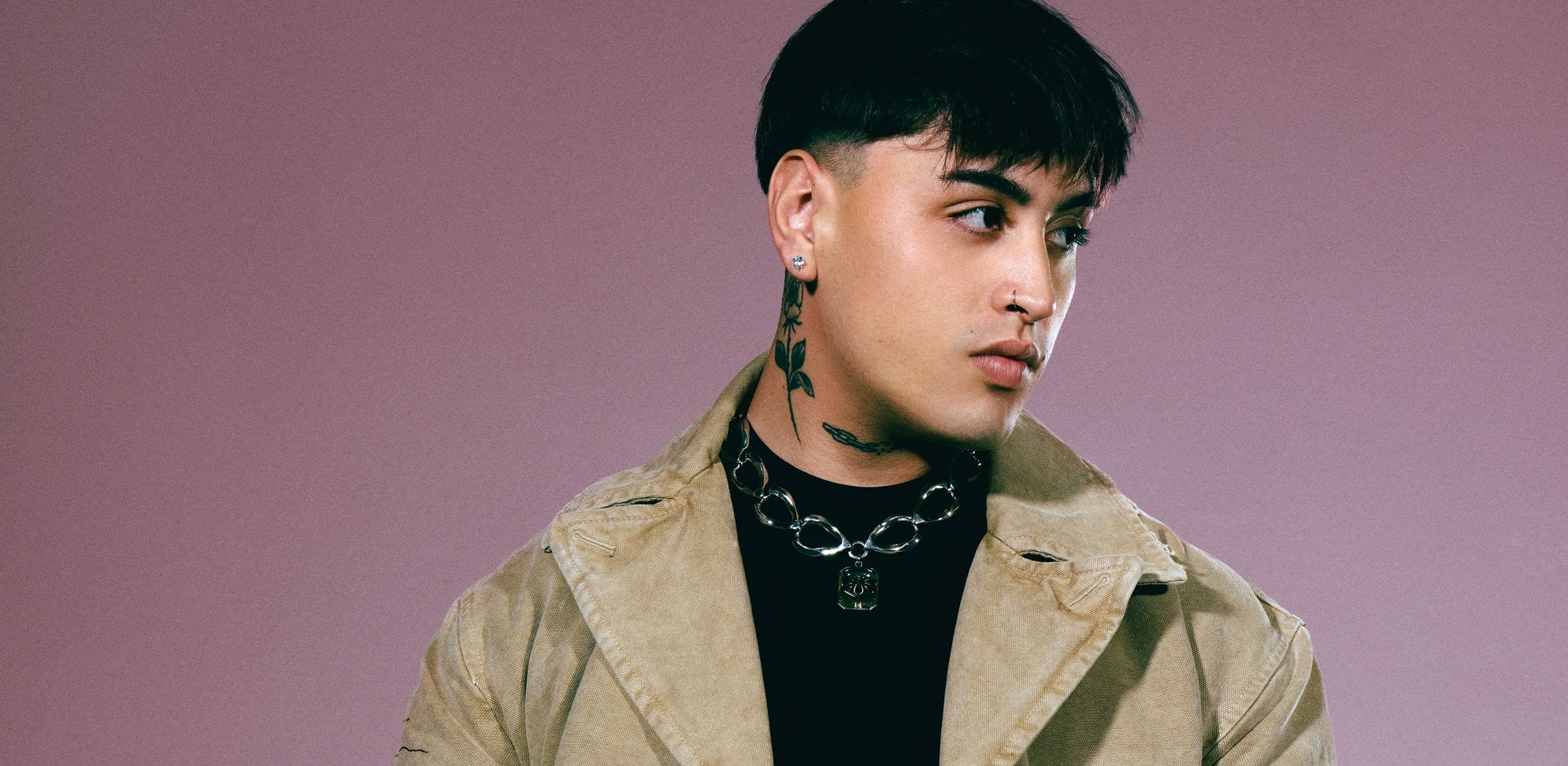 &iexcl;YA SALI&Oacute;! Tiago PZK present&oacute; su nuevo single y video "Casa de Chapa"