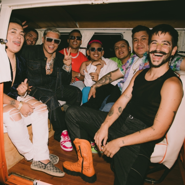 &iexcl;YA SALI&Oacute;! Camilo y Grupo Firme presentan "Alaska"