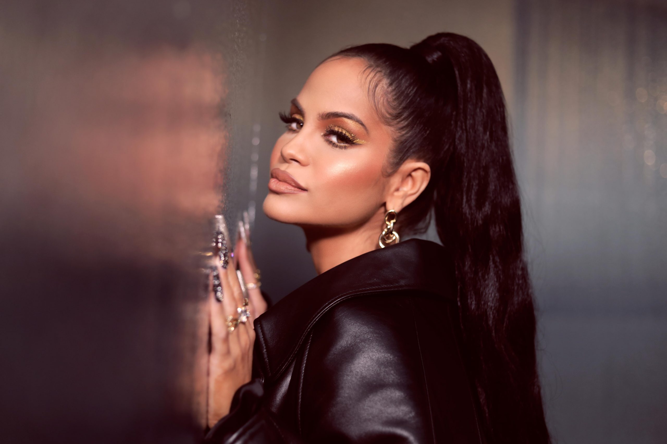 Natti Natasha habla de Becky G, Cazzu, Don Omar, Anuel AA, Bad Bunny y Anitta
