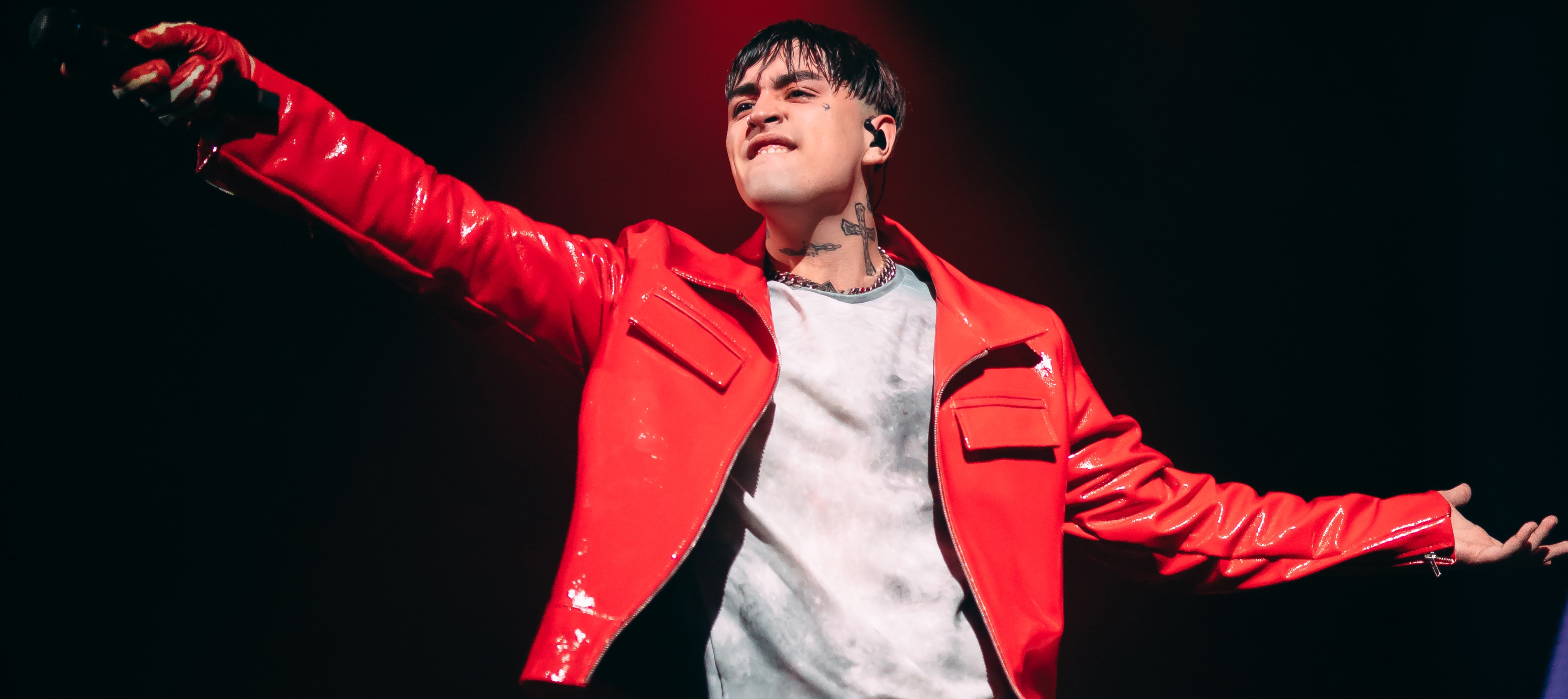 &iexcl;Mira las mejores fotos de Tiago PZK en el Movistar Arena! (&iexcl;shh! &iexcl;hay back!)