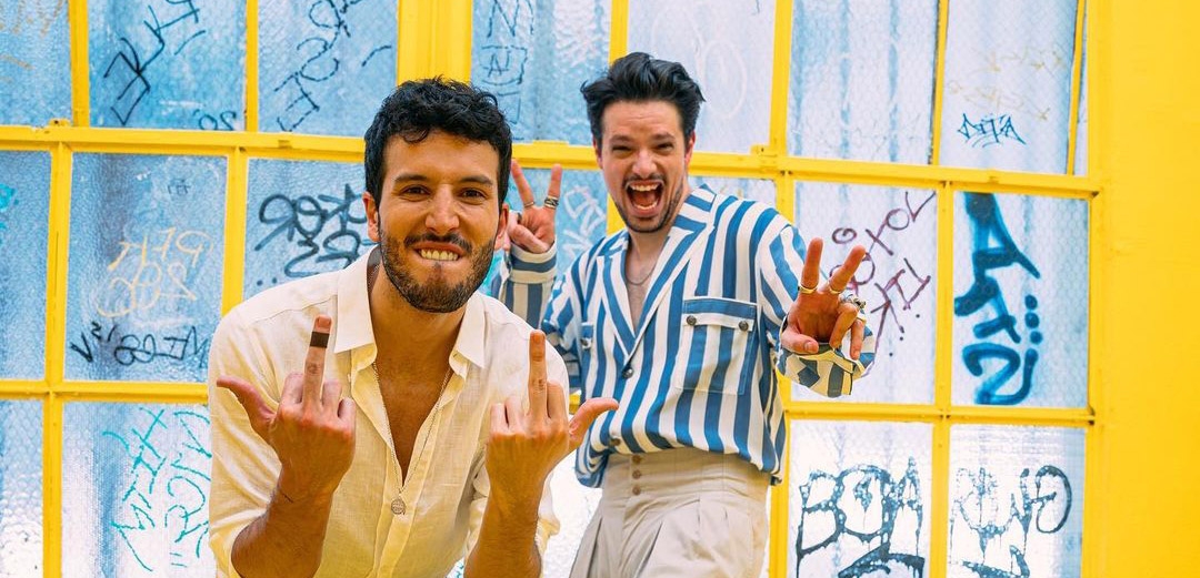 &iquest;Qu&eacute;? Sebas Yatra y Lasso van a cantar por primera vez "Ojos Marrones Remix" &iexcl;en vivo! &iexcl;y se viene el video oficial!