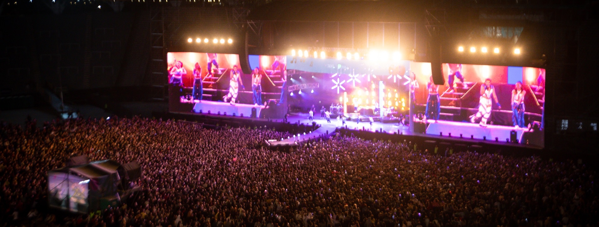 &iexcl;As&iacute; se vivi&oacute; el Festival 200!