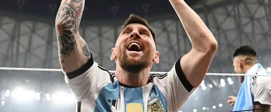 Esto le dijeron los m&uacute;sicos a Messi despu&eacute;s del triunfo de Argentina en Qatar