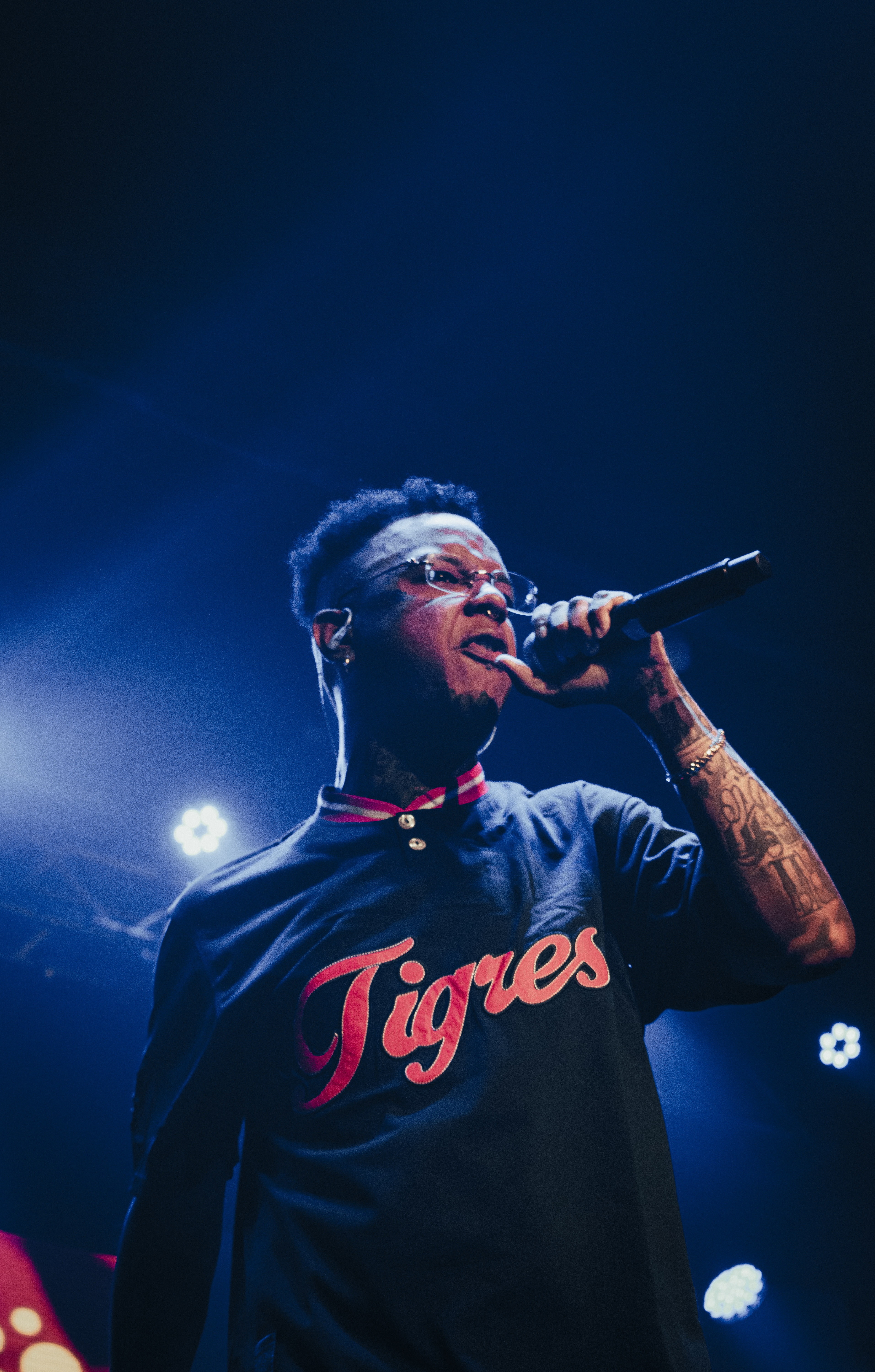 Mira las mejores fotos de Akapellah en Groove