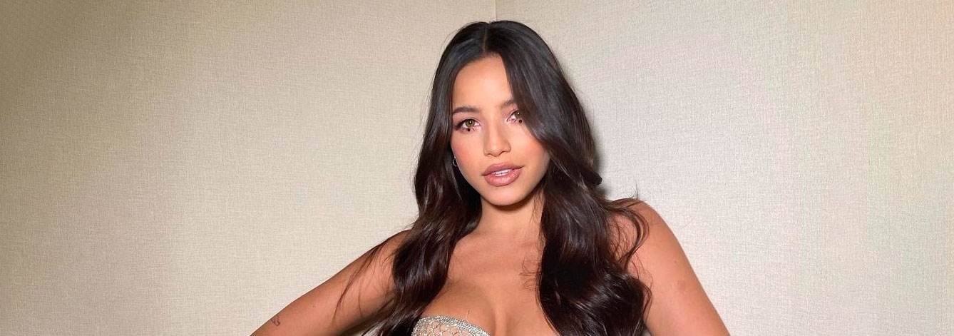 &iexcl;Pas&oacute; otro Acoustic Live Session de TikTok y Emilia fue la protagonista!