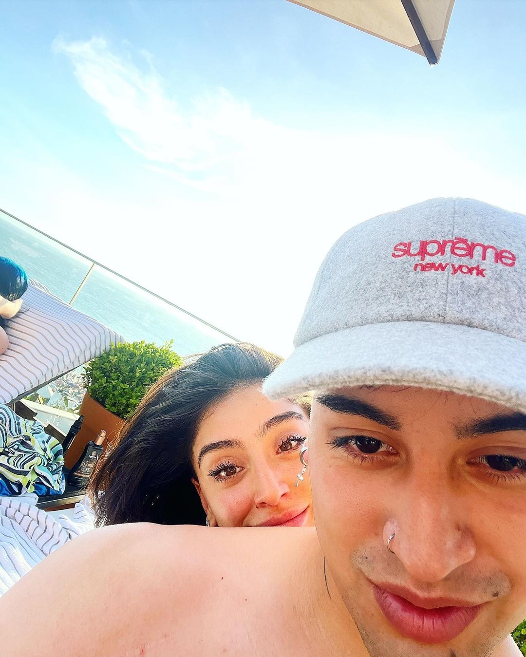 Las rom&aacute;nticas vacaciones de B + T