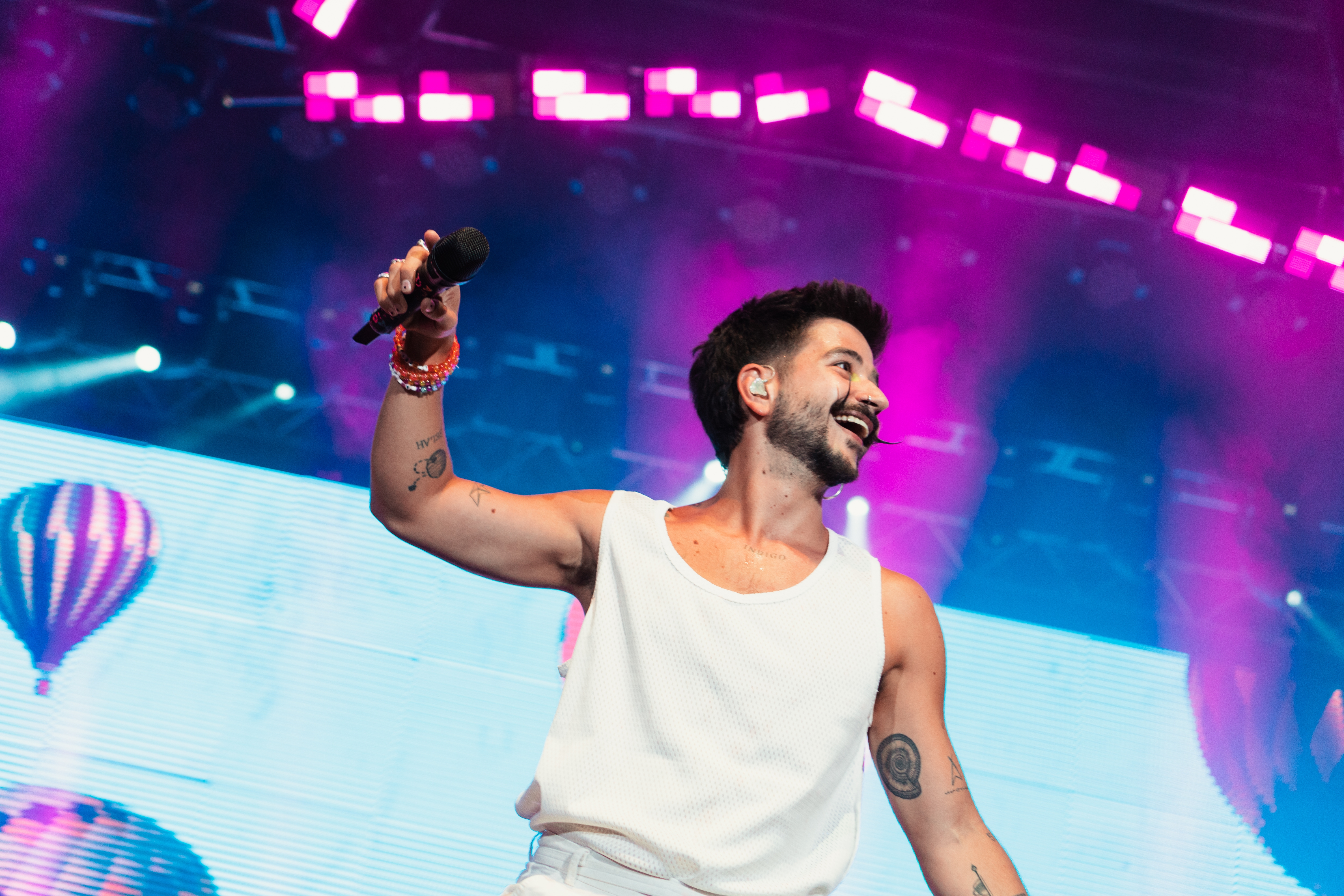 Camilo lleg&oacute; con su De Adentro Pa’ fuera Tour &iexcl;a la Fiesta Nacional del Sol!