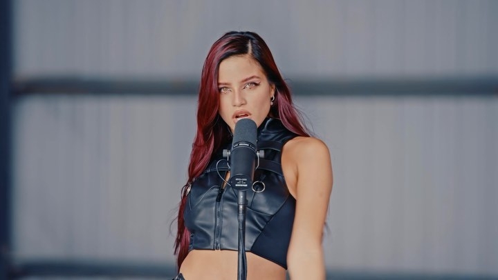 Emilia hizo el challenge de &ldquo;En la intimidad&rdquo;