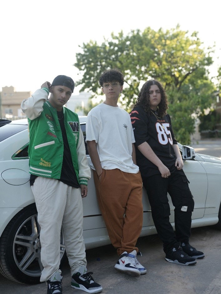 Lil Cake y Migrantes cuentan los secretos detr&aacute;s de &ldquo;Mercho&rdquo;