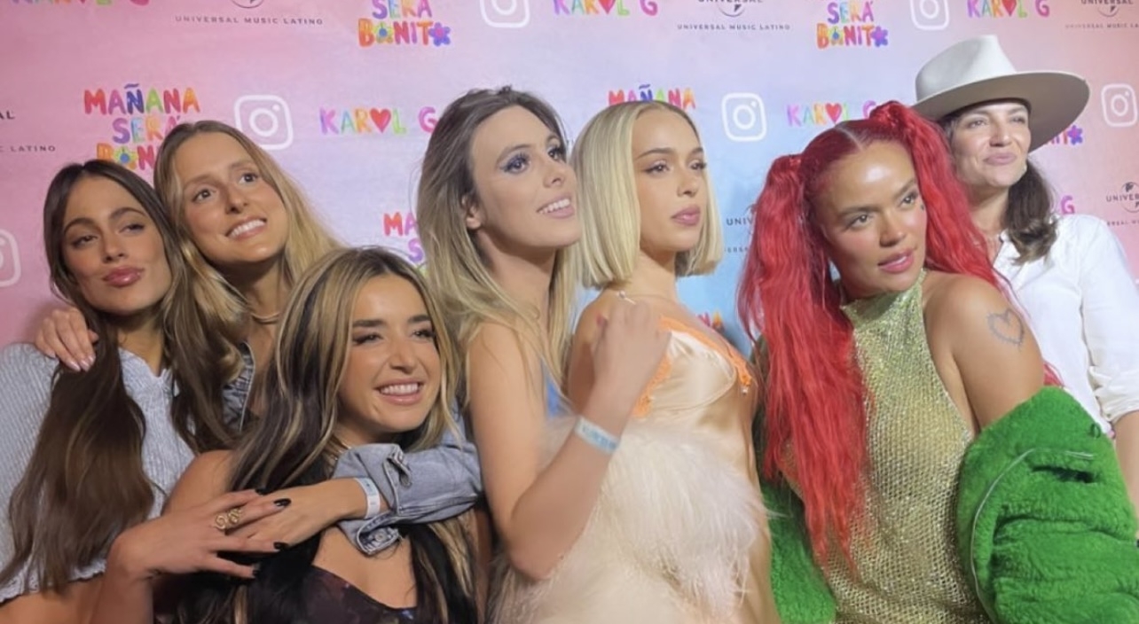 Karol G present&oacute; "Ma&ntilde;ana Ser&aacute; Bonito" junto a TINI, Lola &Iacute;ndigo y Natti Natasha