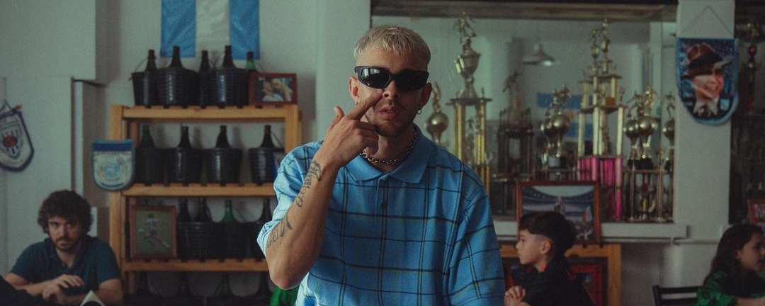 Acceso Total al rodaje del video de "A Llorar A Otra Parte" de REI: "Me veo actuando en una serie"