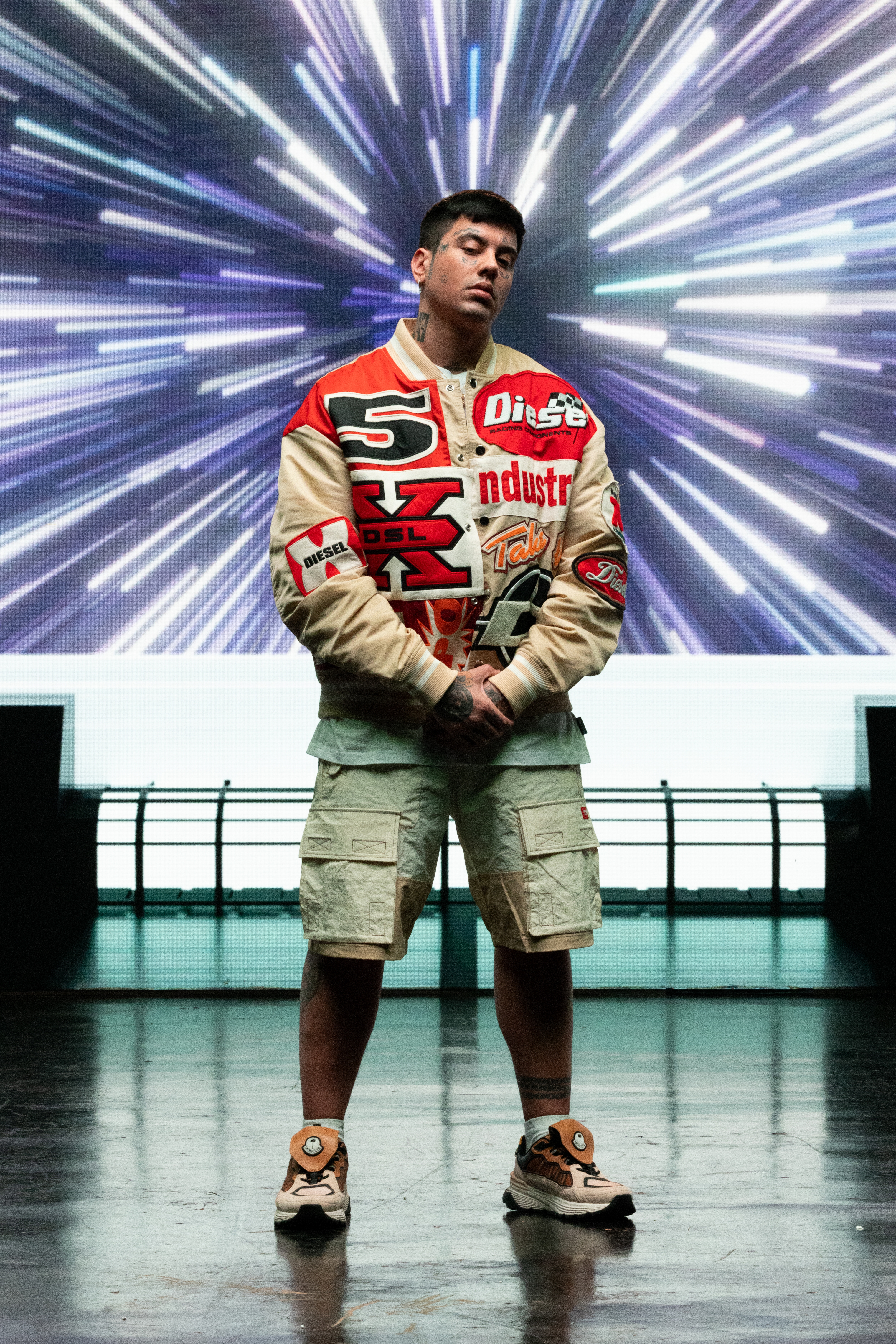 &iquest;Qu&eacute;? Duki compr&oacute; un terreno &iexcl;en la Luna!