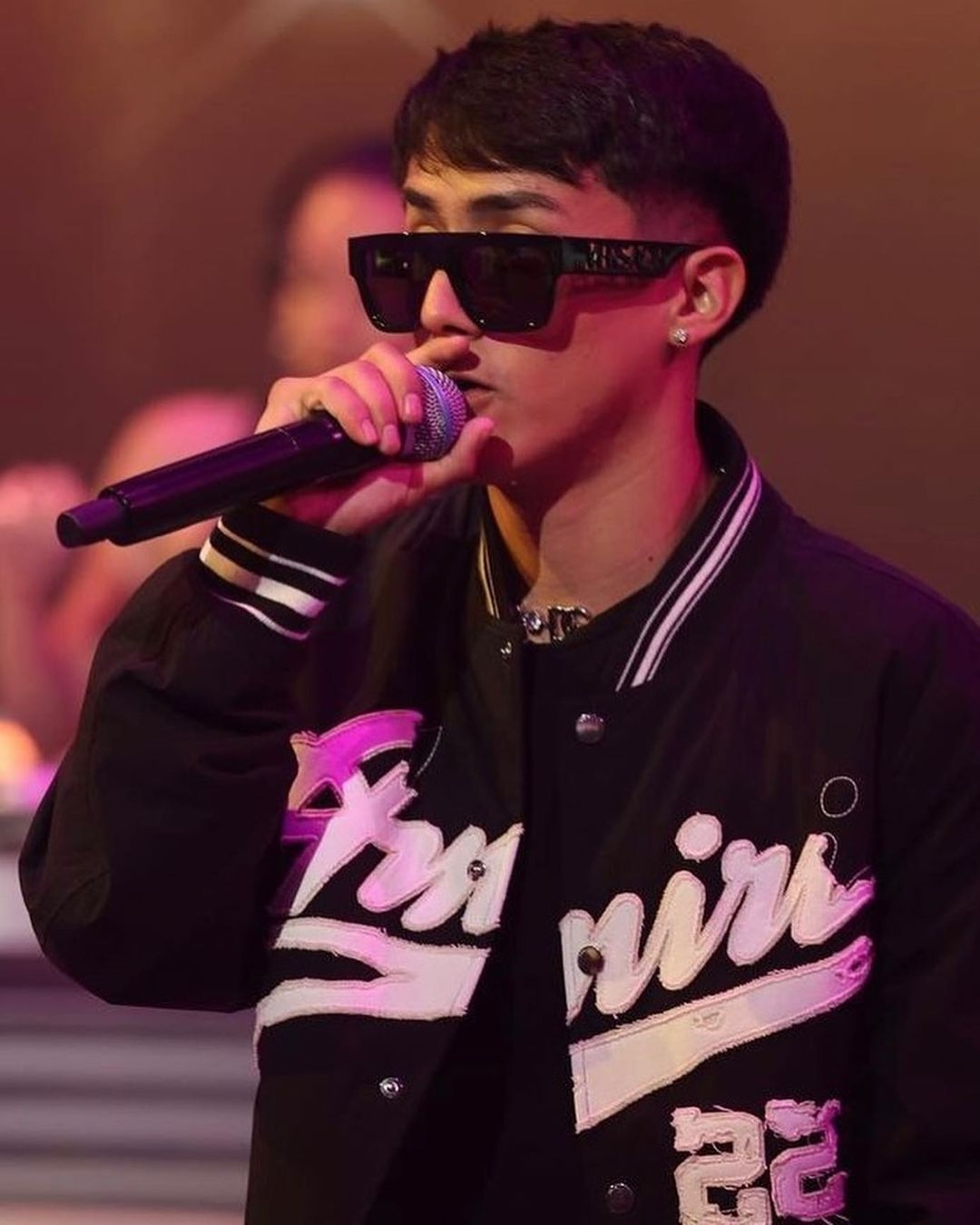 Yng Lvcas en TMH: "No pensaba hacer el remix de ‘La Bebe’, pero me lo pidi&oacute; Peso"