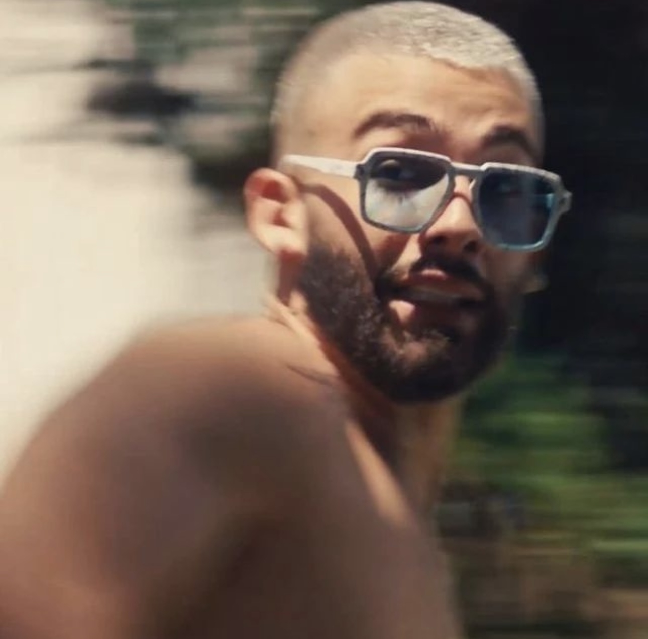 &iquest;Manuel Turizo fue visto corriendo desnudo por Miami?