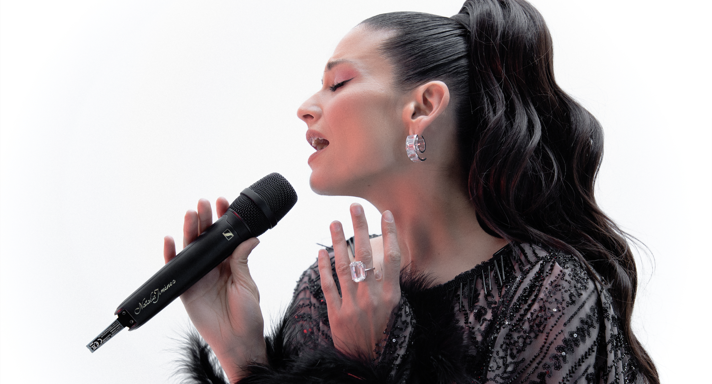 Entrevista a Natalia Jim&eacute;nez: "Hoy creo en m&iacute; y soy muy perra, pero tambi&eacute;n fui esa persona que reaccionaba de forma desmedida a que me abandonaran"