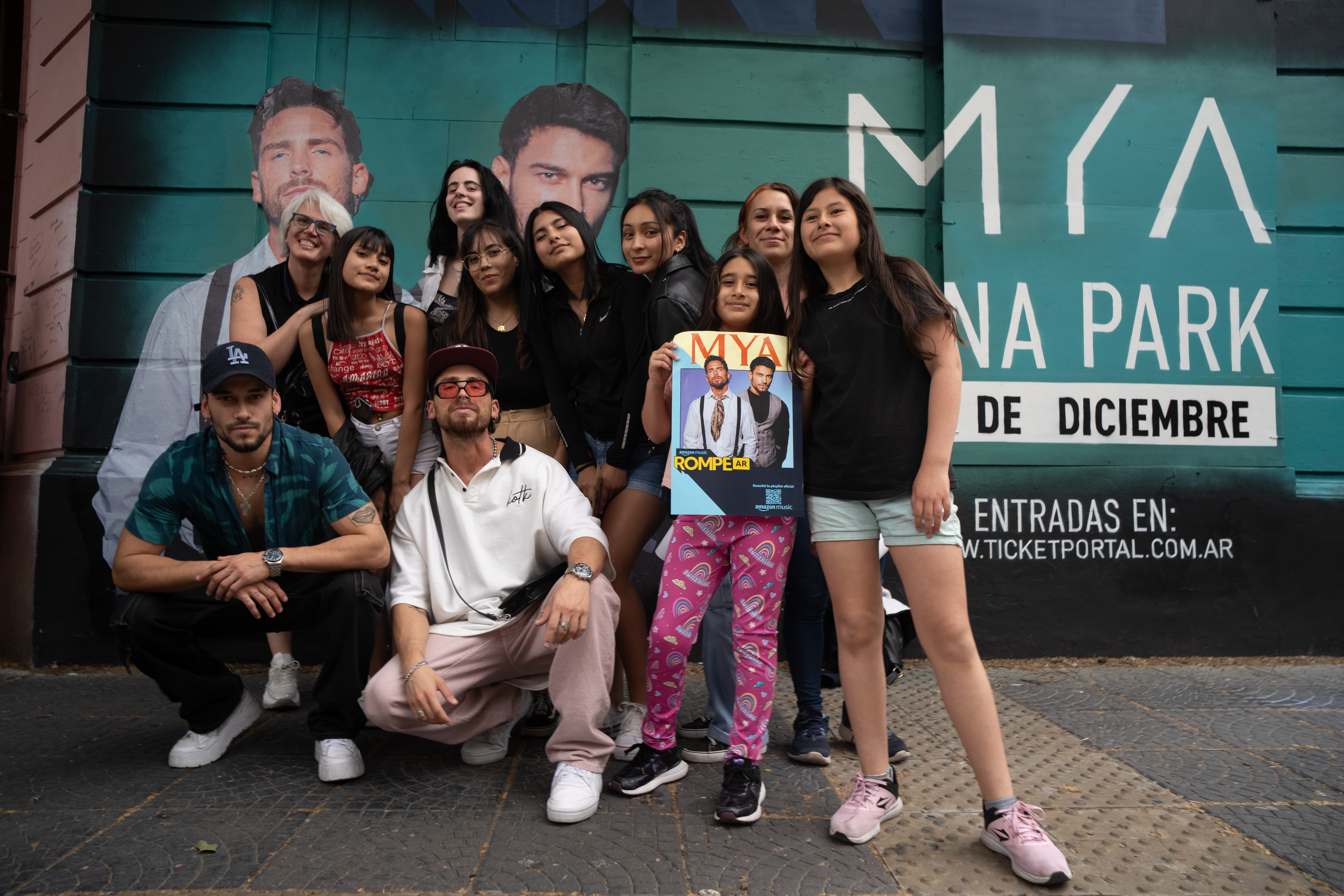 As&iacute; vivi&oacute; MYA la previa de su show en el Luna Park &iexcl;con sus fans!
