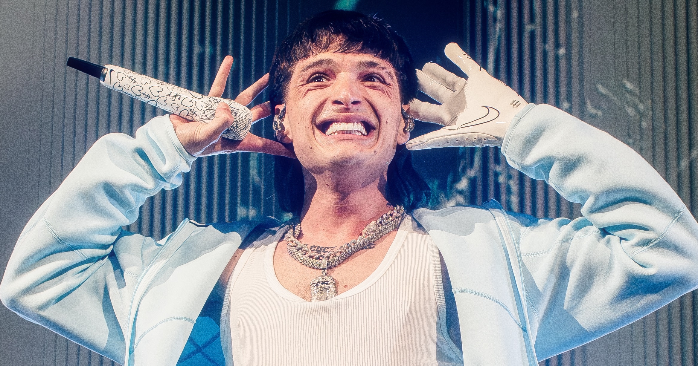 FOTOS EXCLUSIVAS: Peso Pluma explot&oacute; el Movistar Arena en Buenos Aires