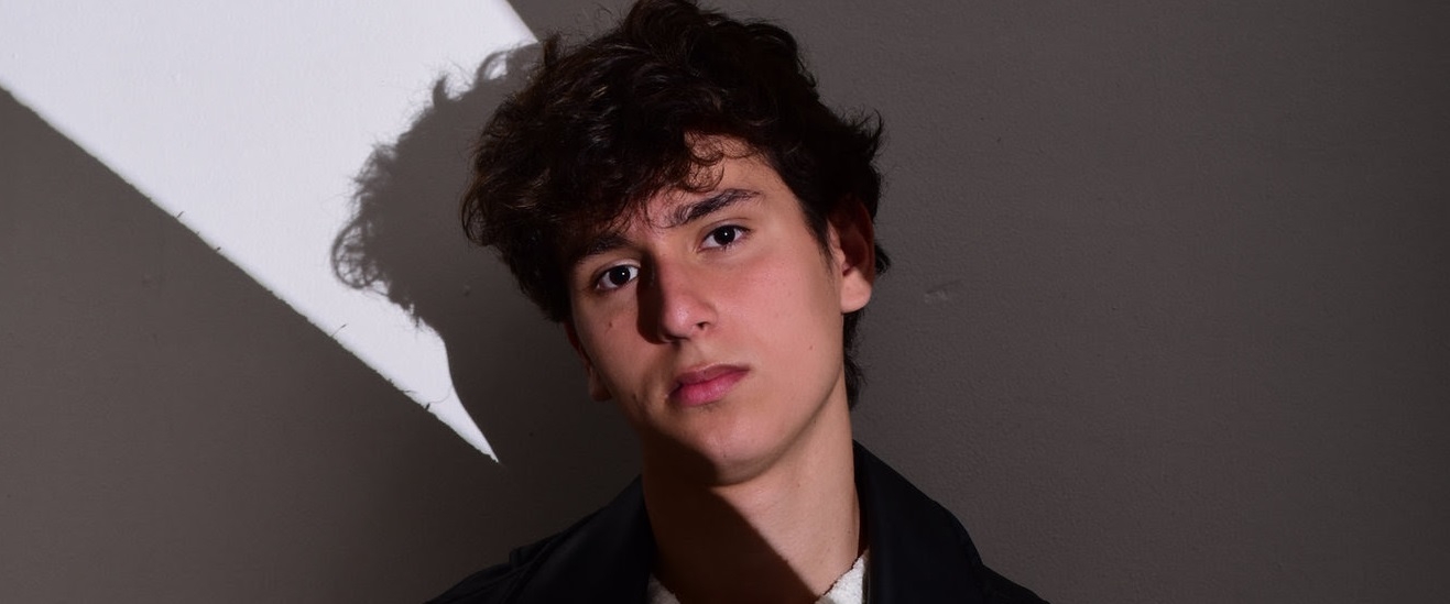 "Dime tu nombre" es lo nuevo de Ryan Cox