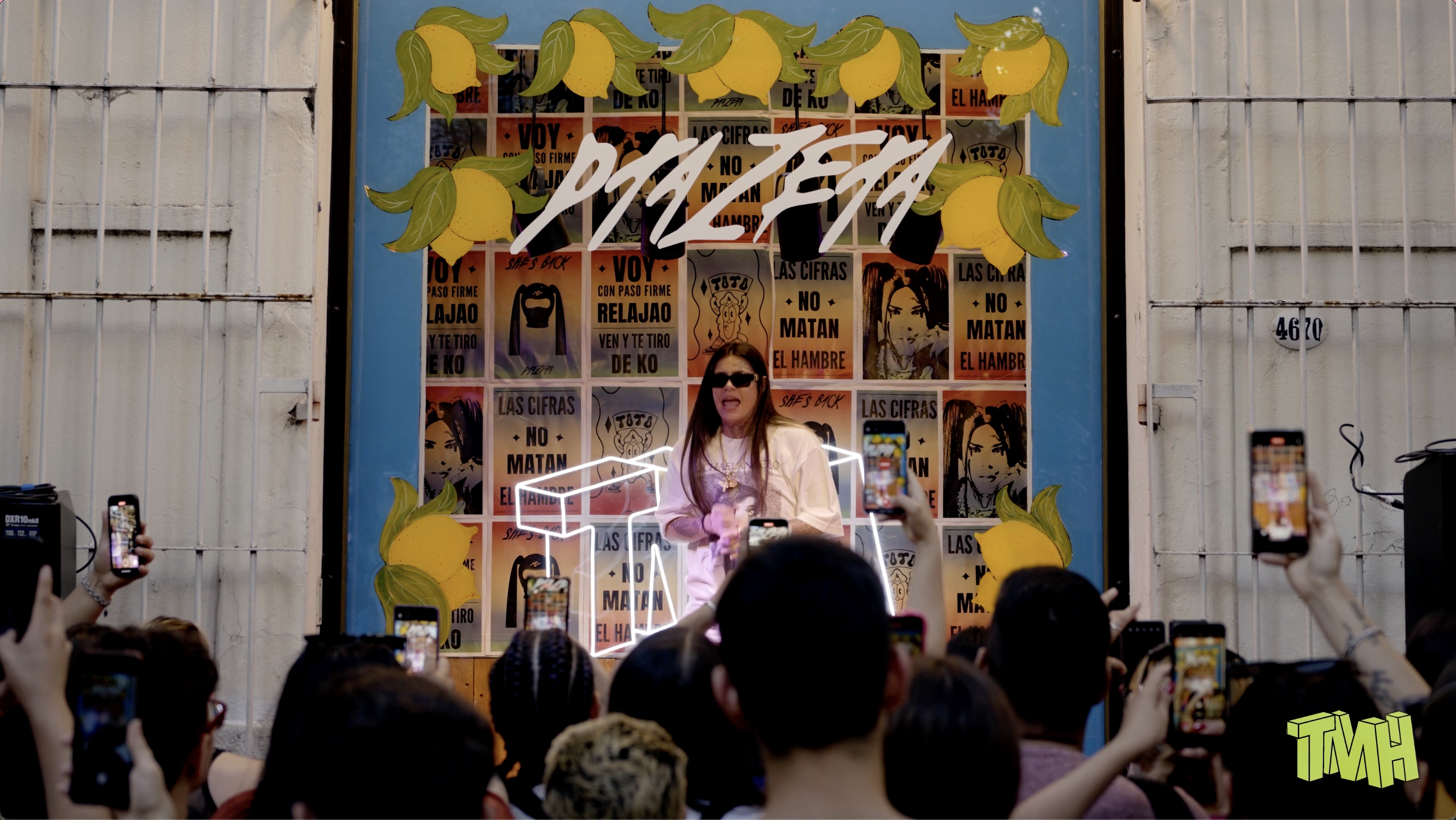 PtaZeta: Estaci&oacute;n TMH (Live Session – Vidriera de un local en Buenos Aires)