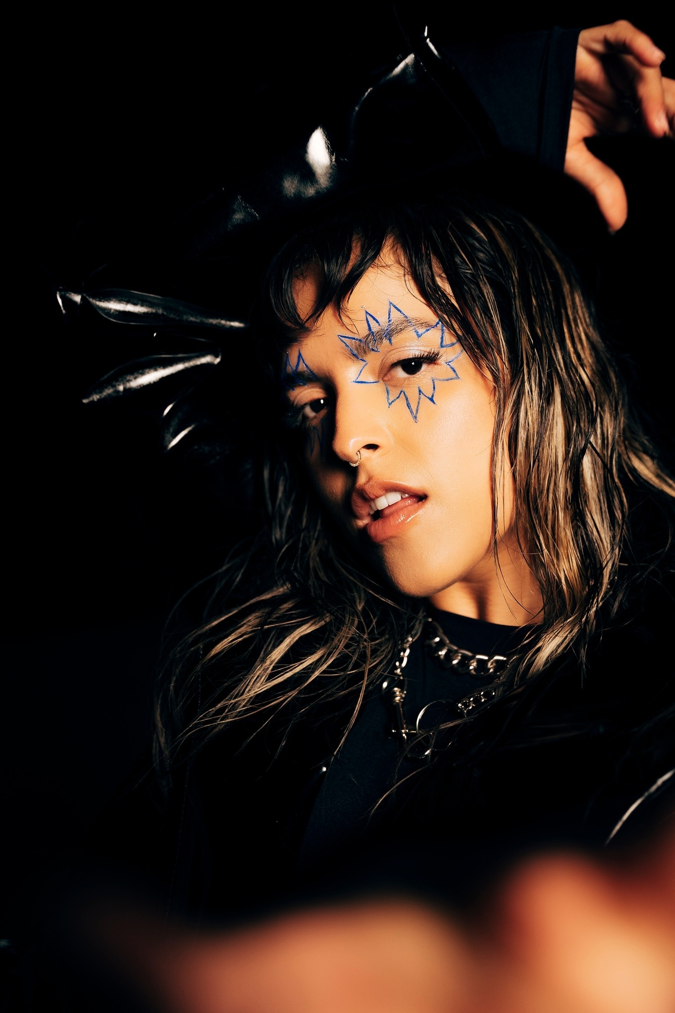 Entrevista a GALE: "Shakira es lo m&aacute;ximo. Escribimos juntas temas de su disco y nos hicimos amigas"