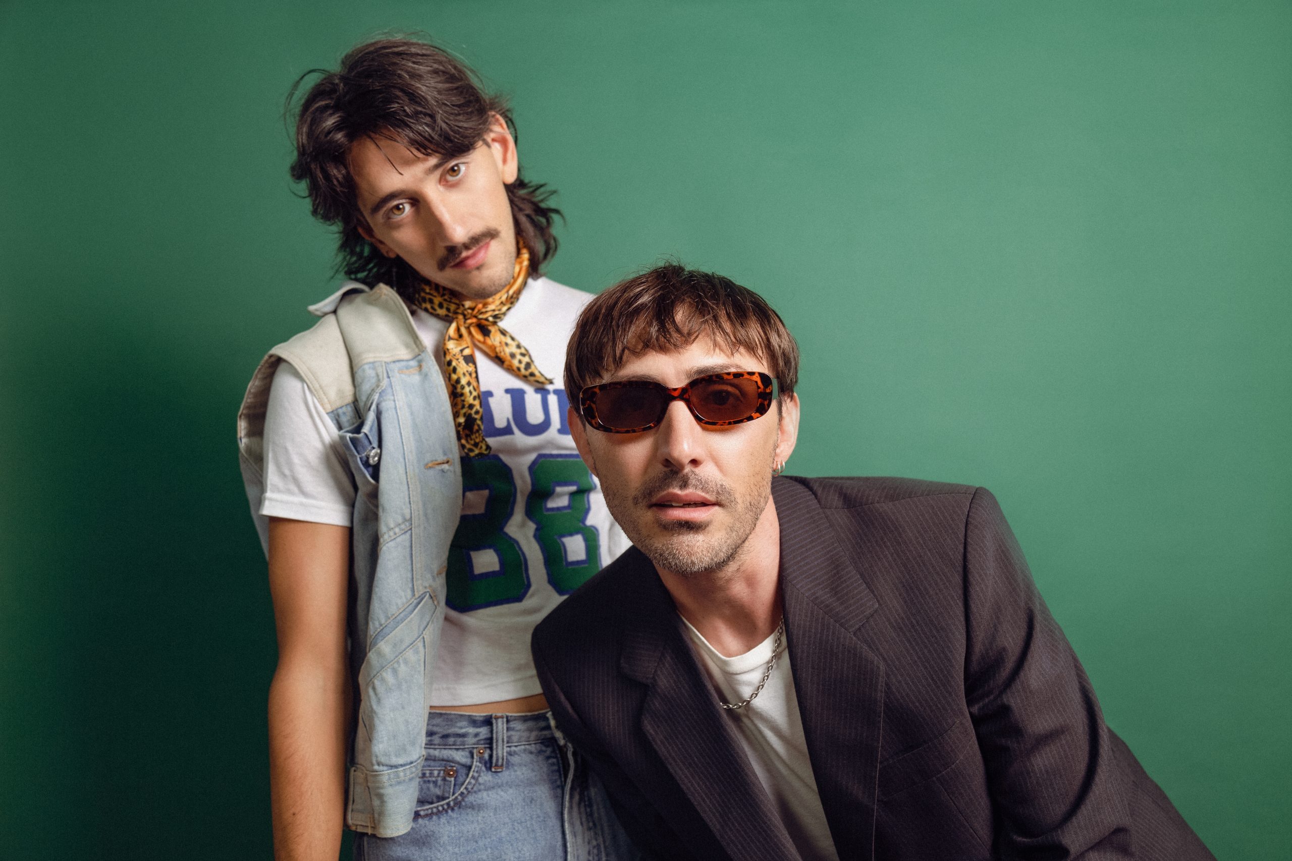 Galean nos trae su segundo adelanto "Pol&iacute;tico o Rolling Stone"