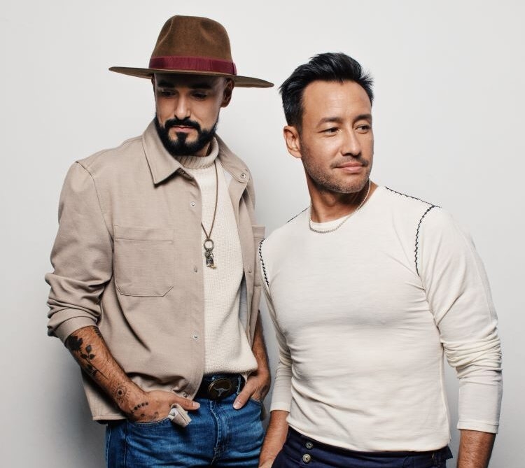 Abel Pintos y Luciano Pereyra hablan de su colaboraci&oacute;n: "La canci&oacute;n surgi&oacute; de una cagada a pedos"