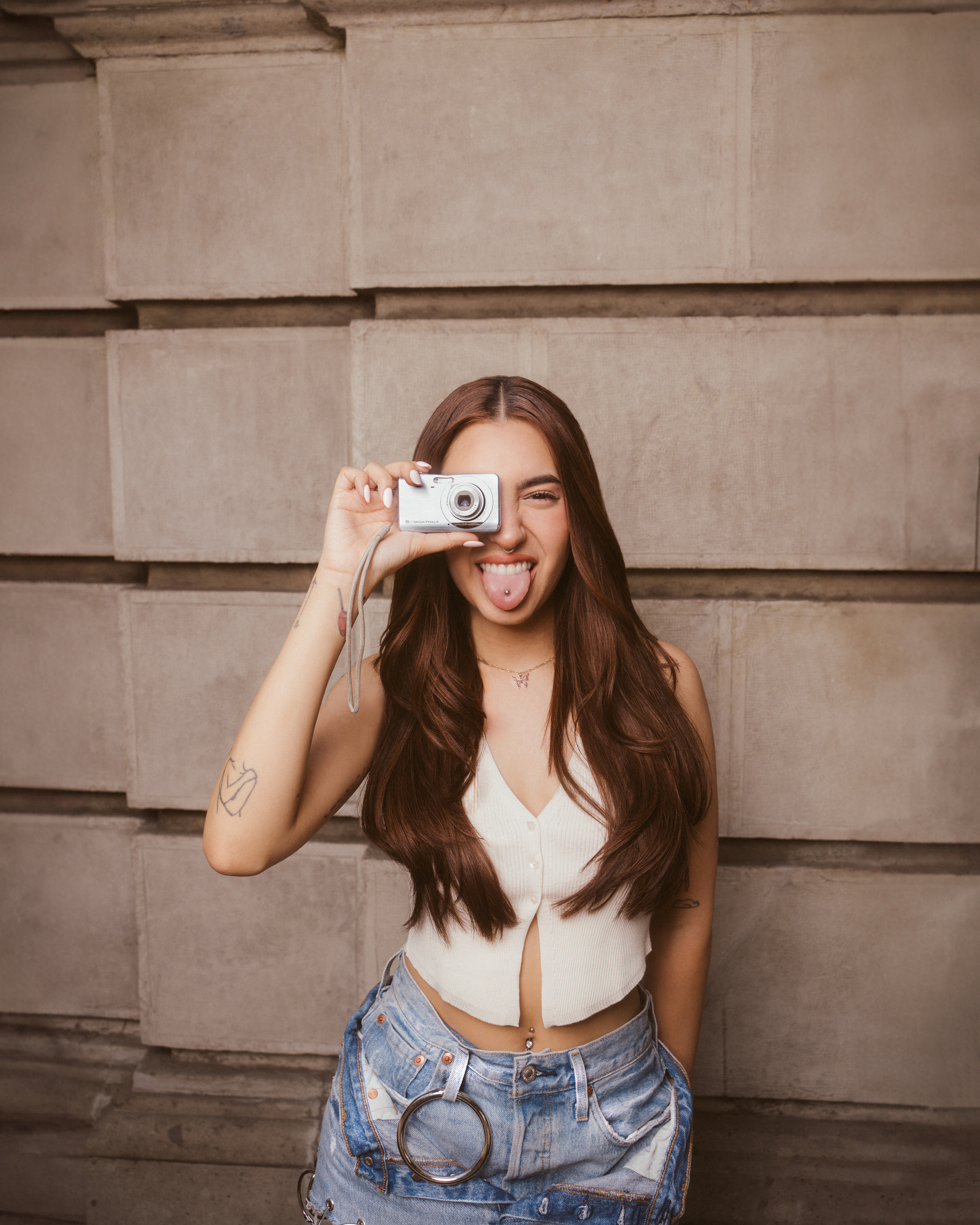 Domelipa presenta su sencillo debut: "La Foto"