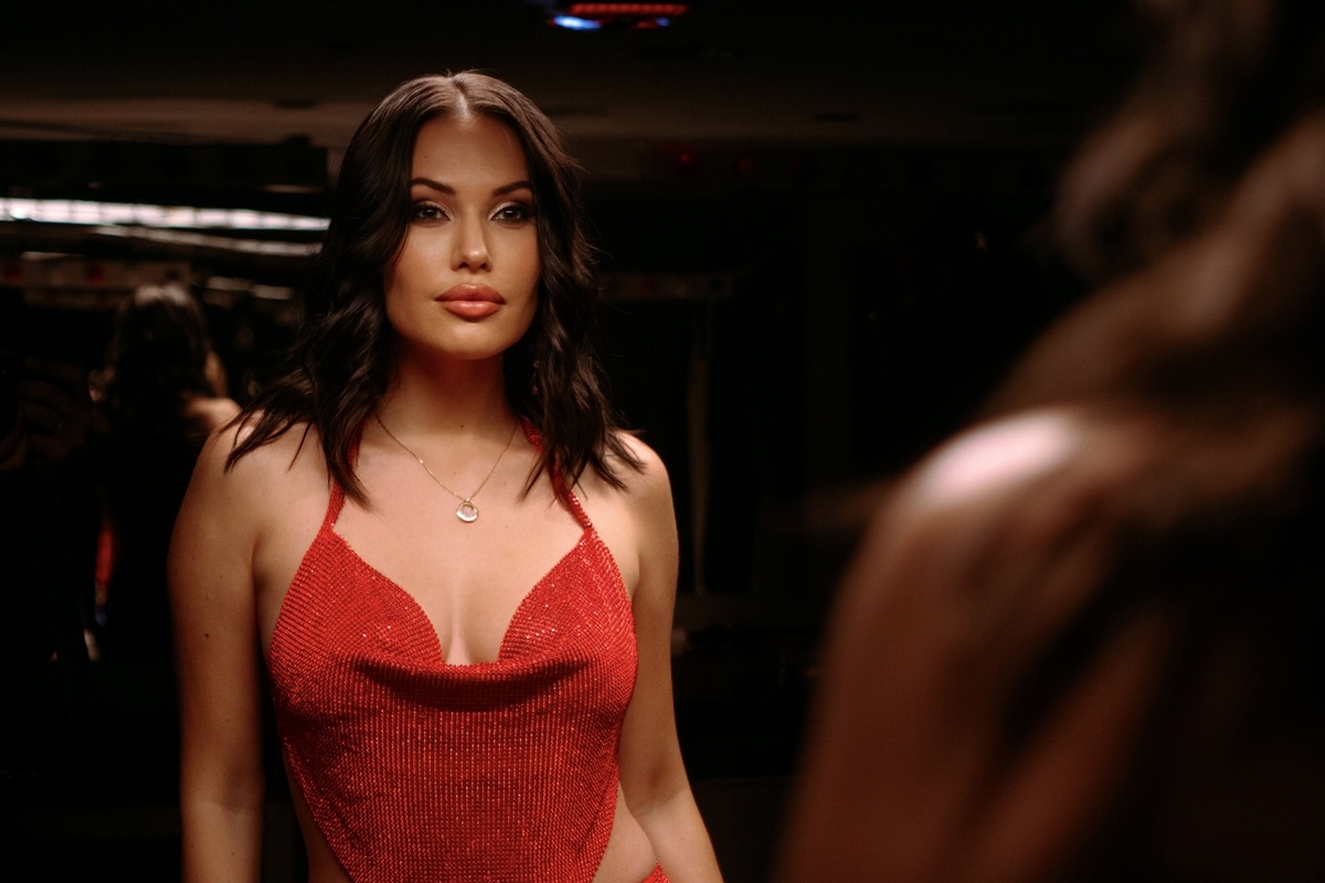 Polina Grace presenta "L&aacute;grimas" junto a Max Carra