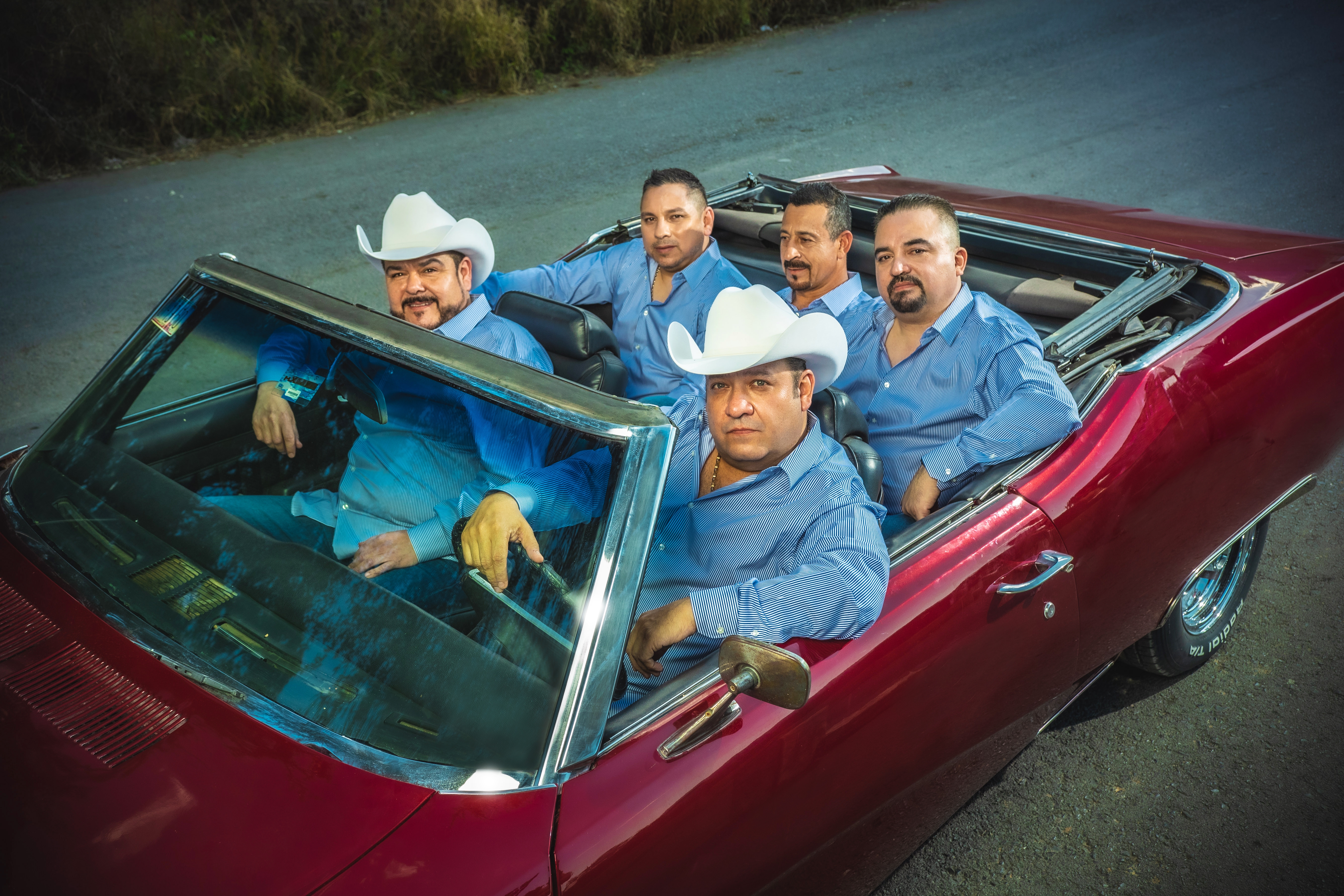 Grupo Pesado presenta su álbum aniversario de 30 años: "Te Amaré"