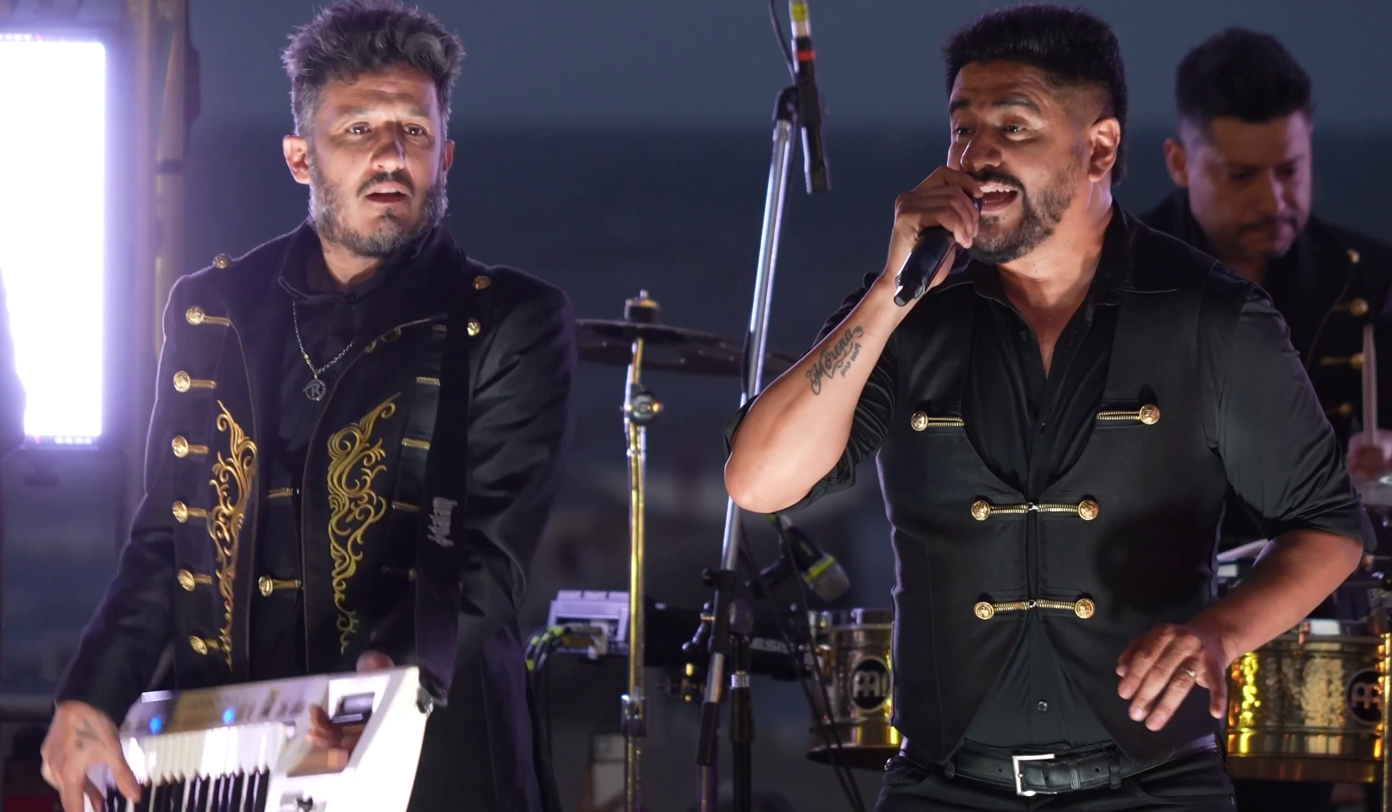 ESTACI&Oacute;N TMH: R&aacute;faga fue protagonista de otra Live Session a orillas del mar