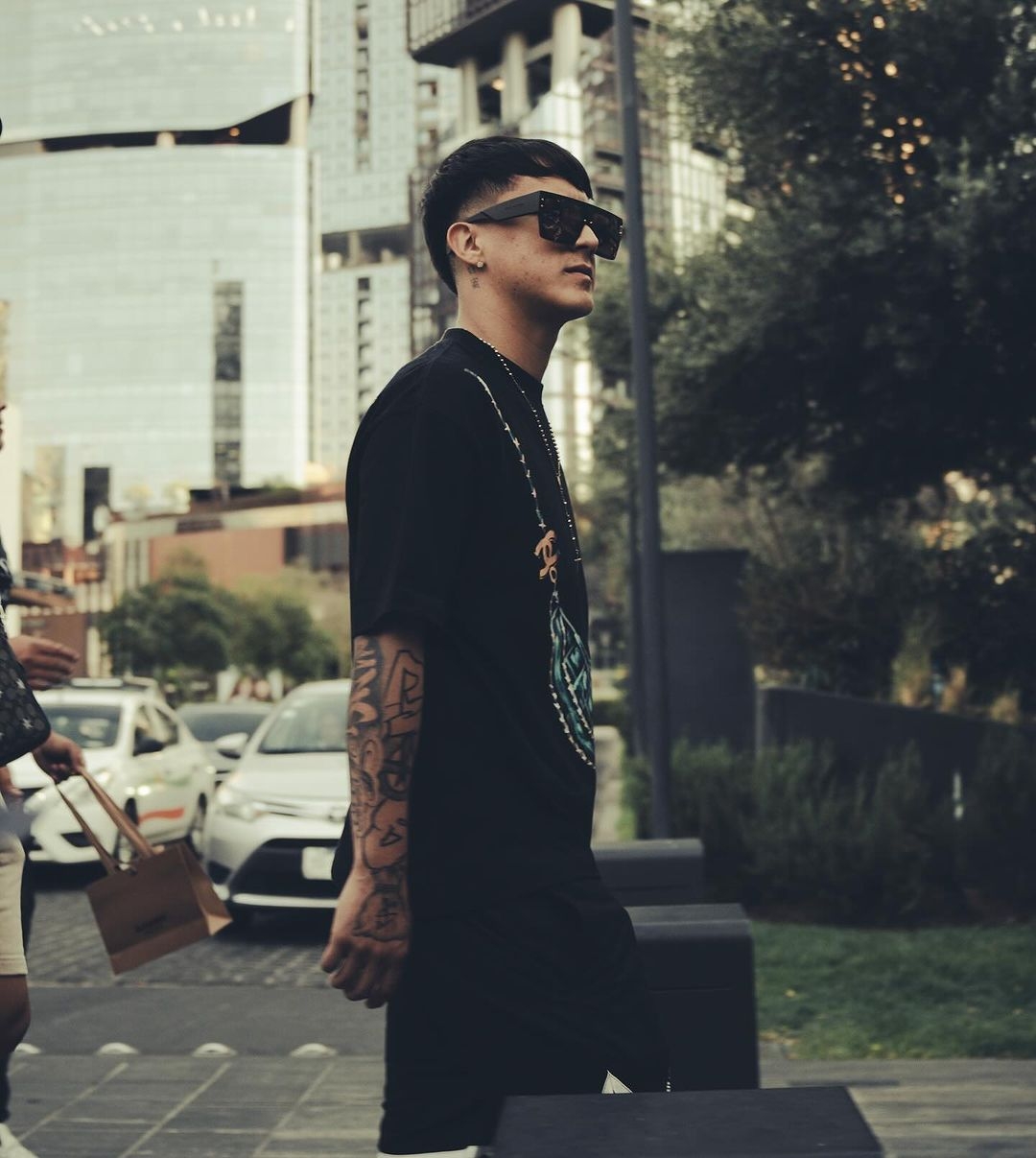 Entrevista a Yng Lvcas: "Estar compitiendo con Miley, Bad y Feid es una experiencia que me queda"