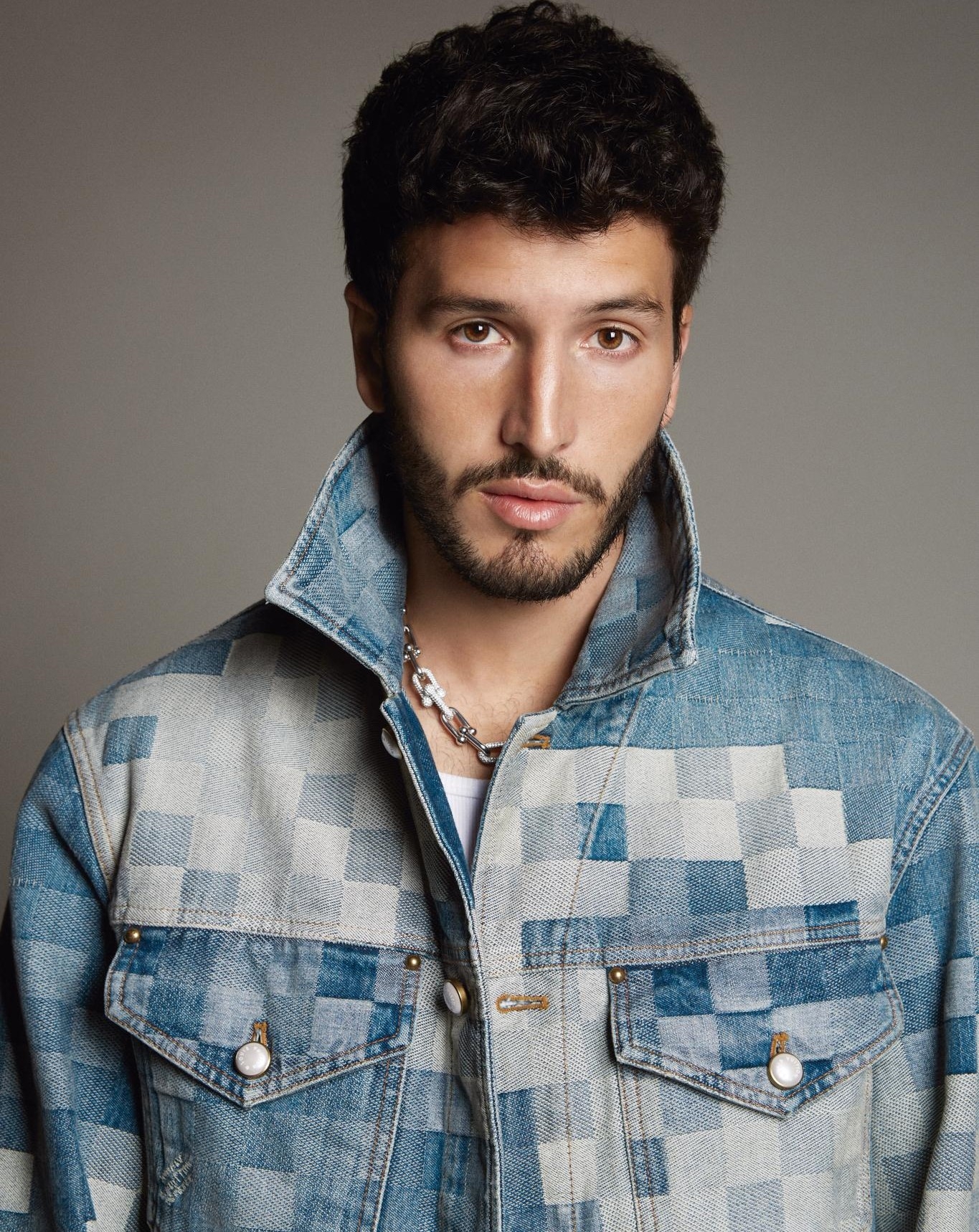 Mira el mensaje de agradecimiento de Sebastian Yatra a esta estrella de Hollywood