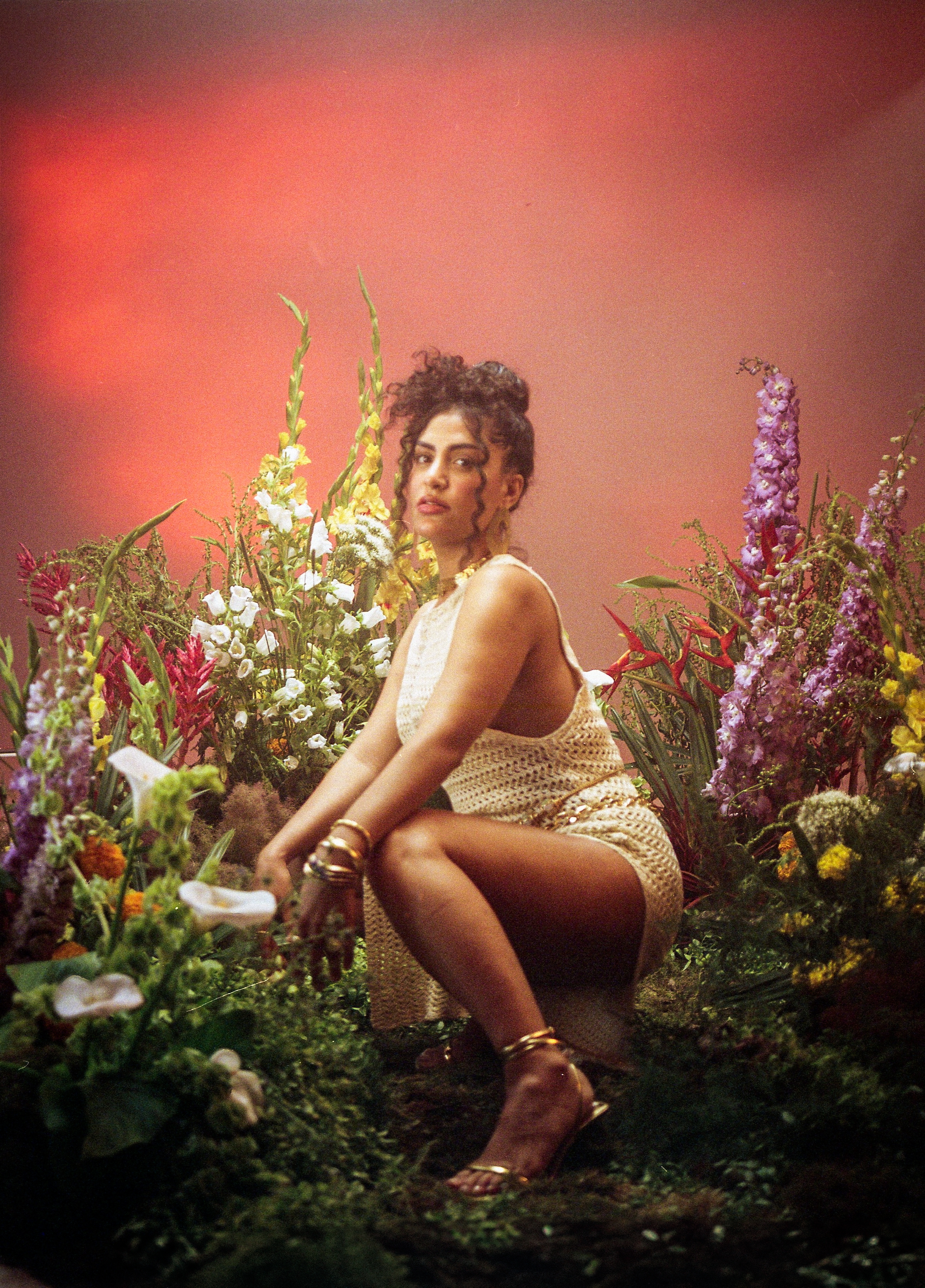 Julieta Rada presenta "Adios a la Rama" junto a un invitado de lujo