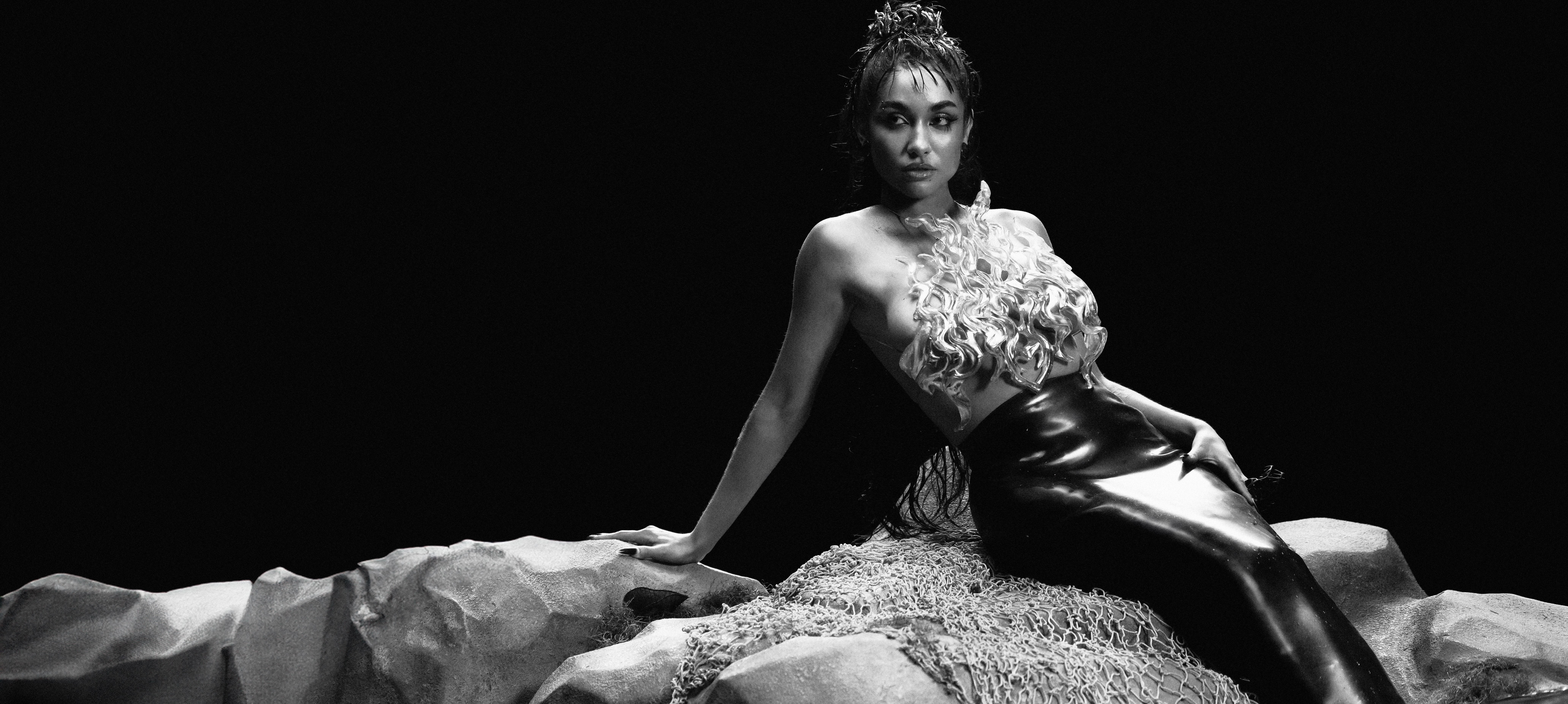 Mar&iacute;a Becerra en el rodaje de "Agora": "El tema naci&oacute; por una pel&iacute;cula que estaba viendo mi novio"