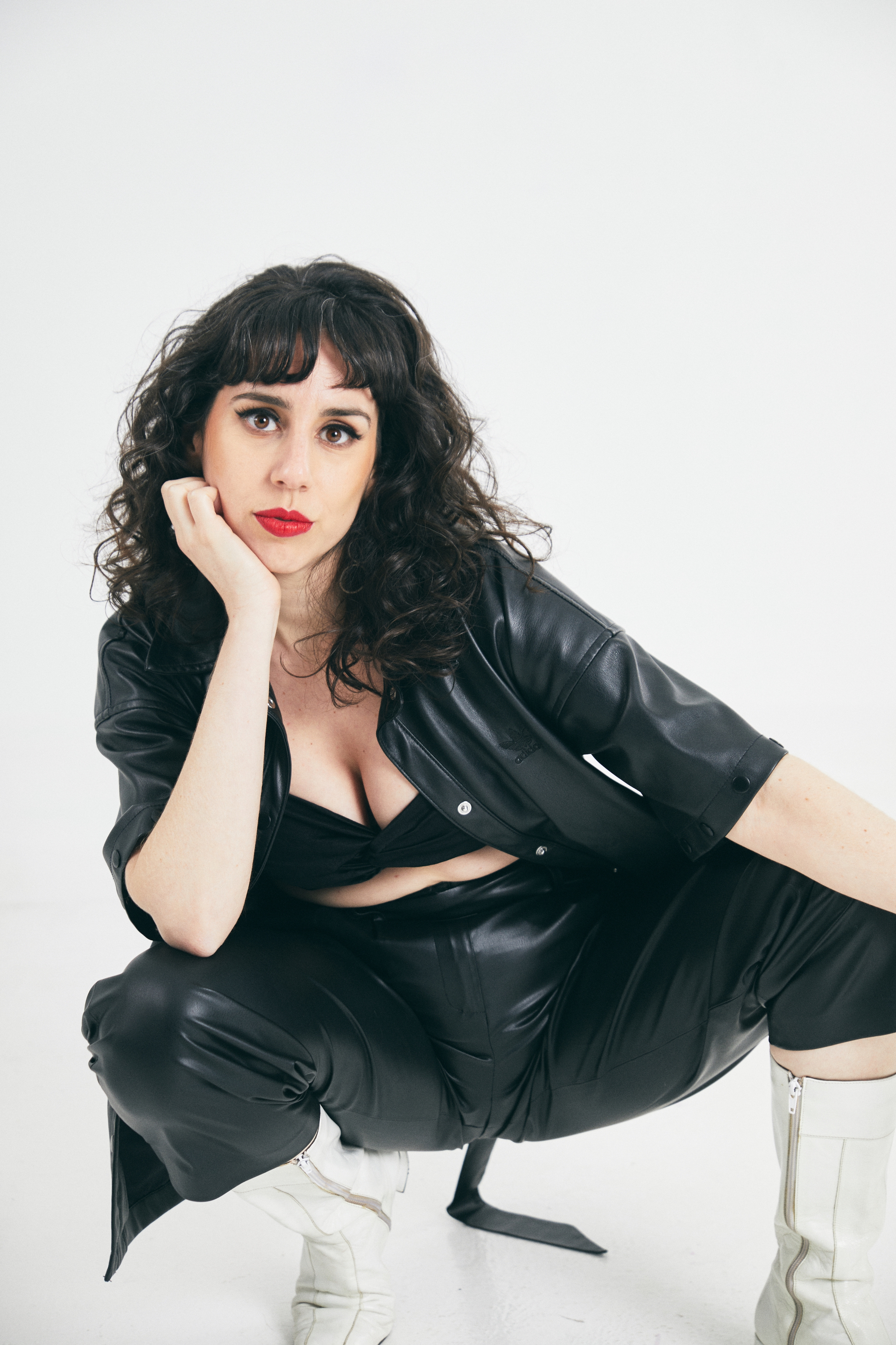 "Tu Enemiga": lo nuevo de Luna Sujatovich junto a Mariana Michi