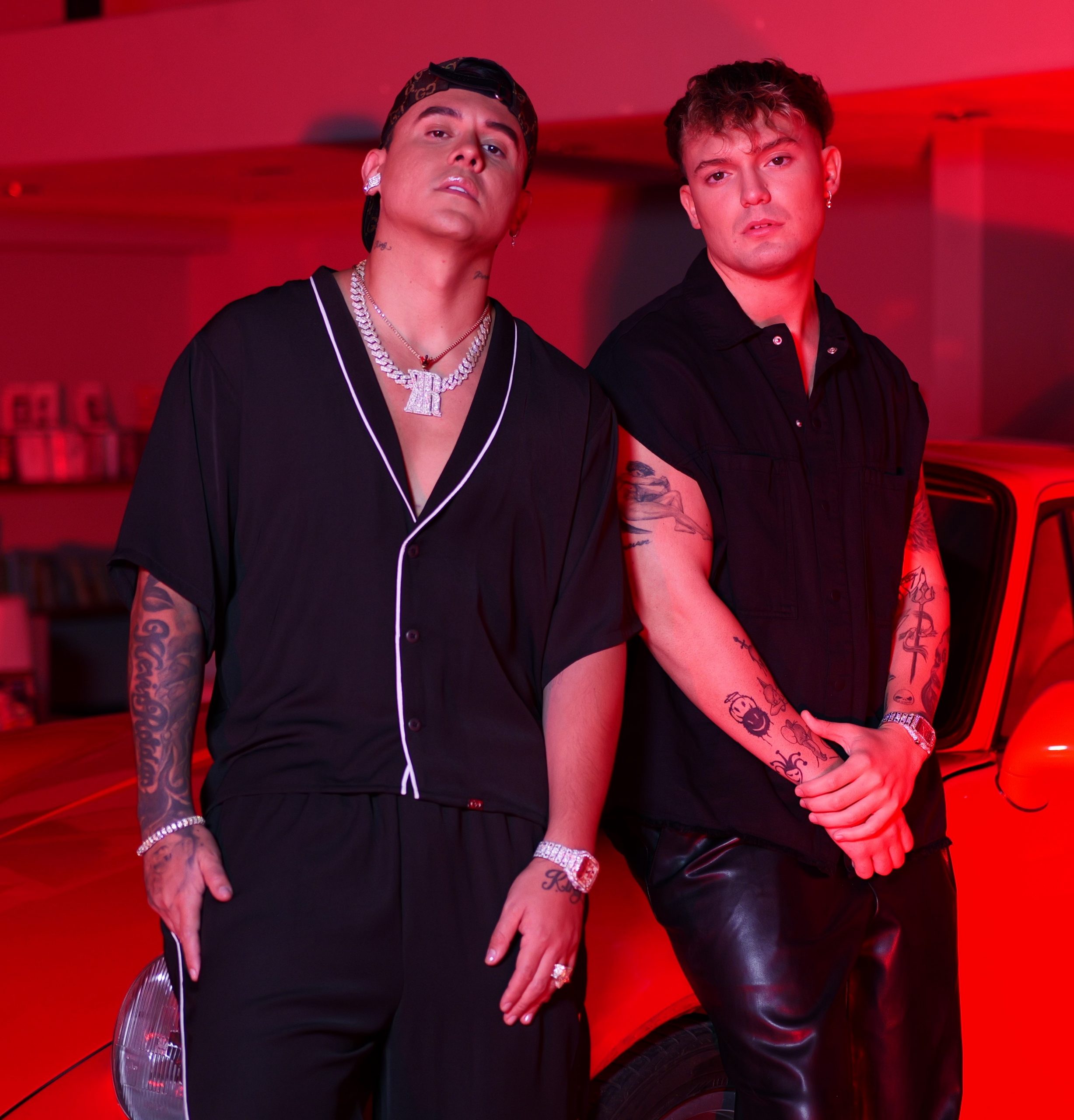 Ian Lucas y Kevin Roldan presentan "Rumores"