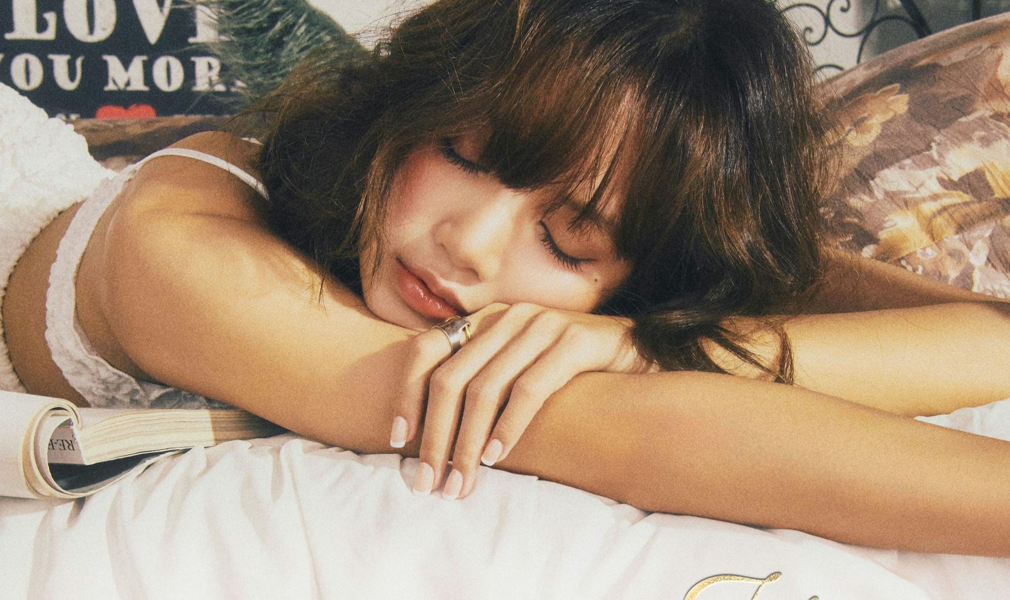 LISA estrena su nuevo sencillo "Moonlit Floor"