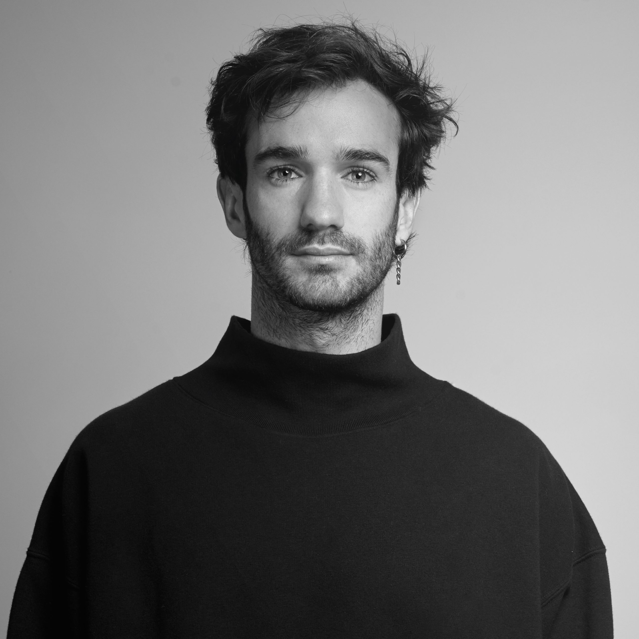 Luas&oacute; presenta "Ayer"