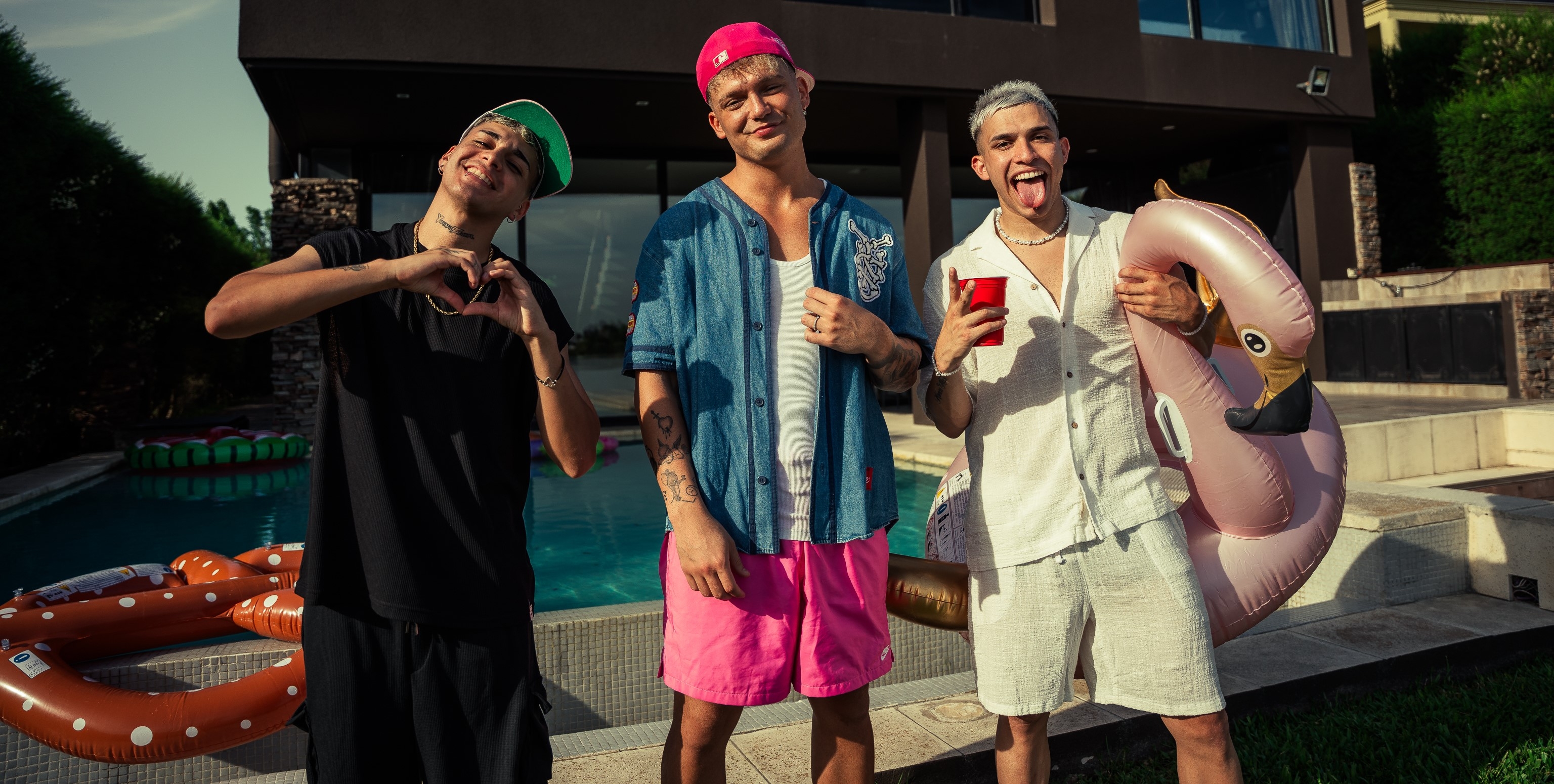 Ian Lucas y Roze presentan "Contacto Cero"