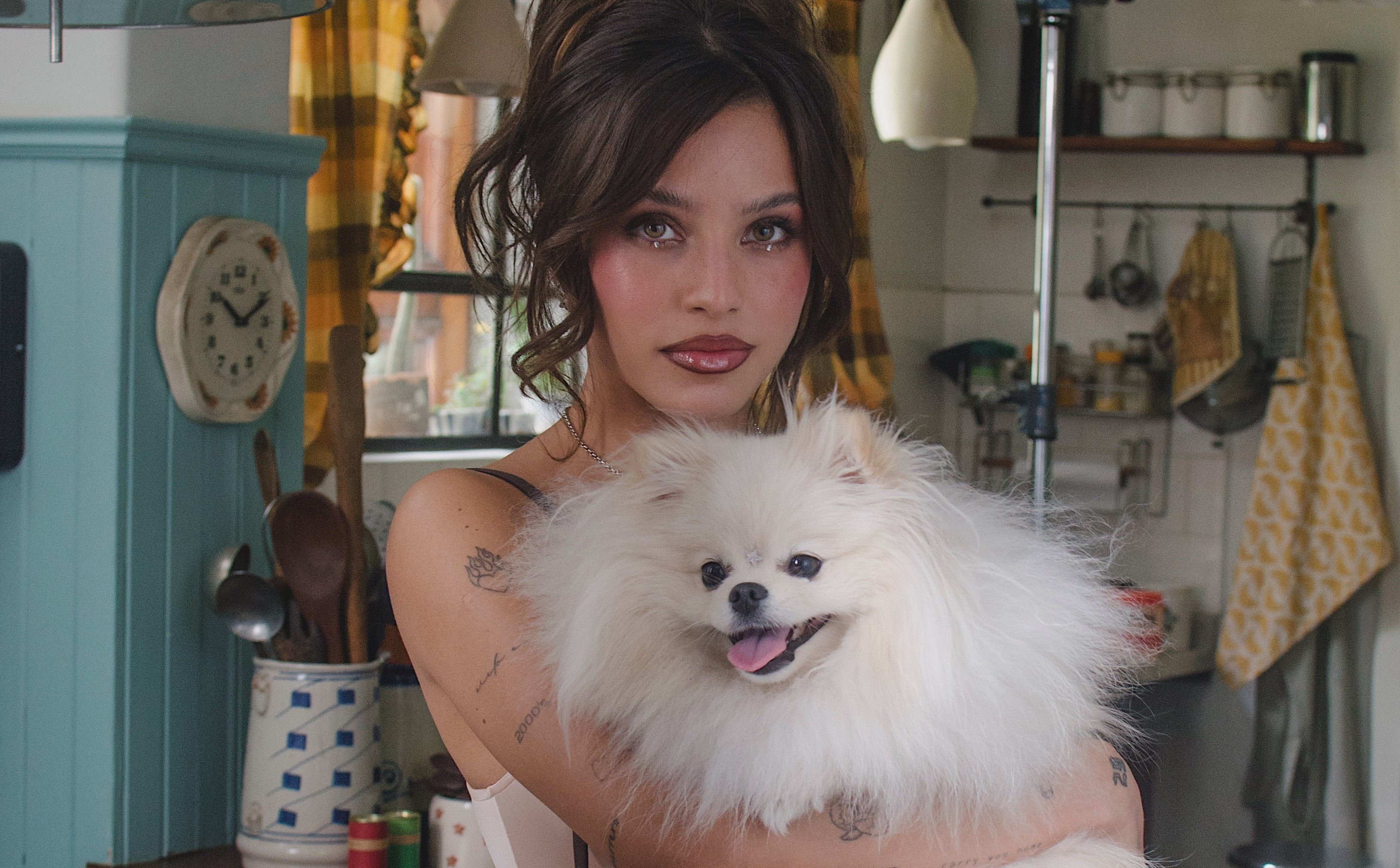 Emilia comparte su carta para Pap&aacute; Noel