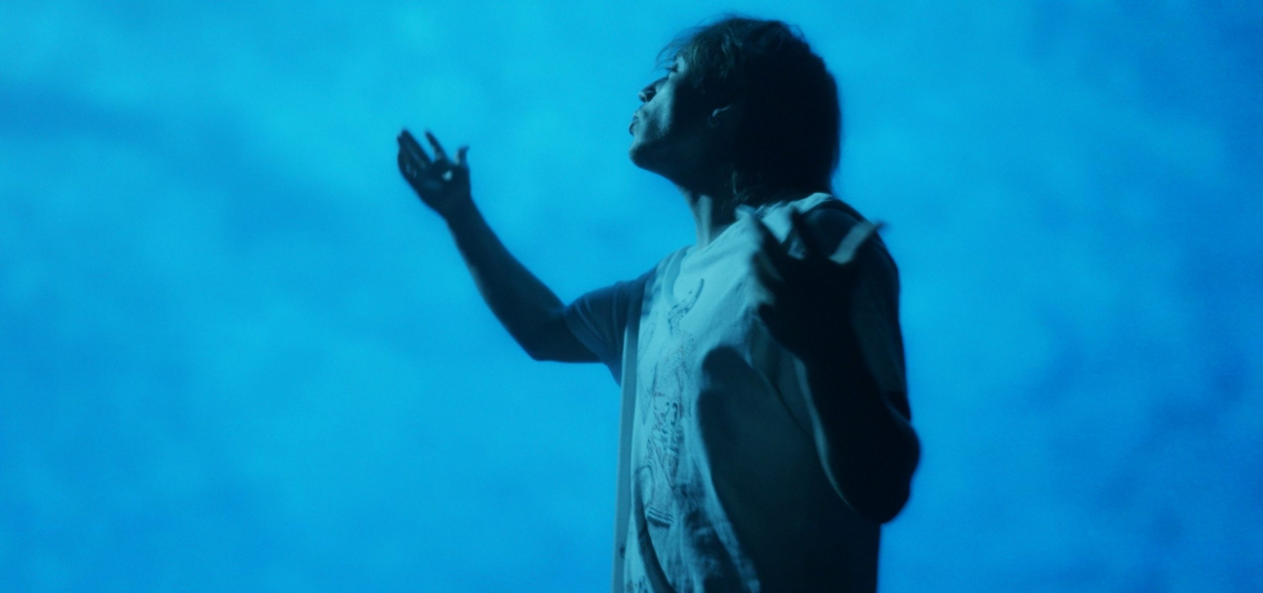 Paulo Londra estrena "ITAMAMBUCA" junto a Luisa Sonza