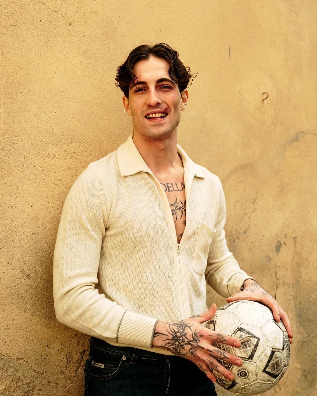 Damiano David estrena "Next Summer", su nuevo sencillo