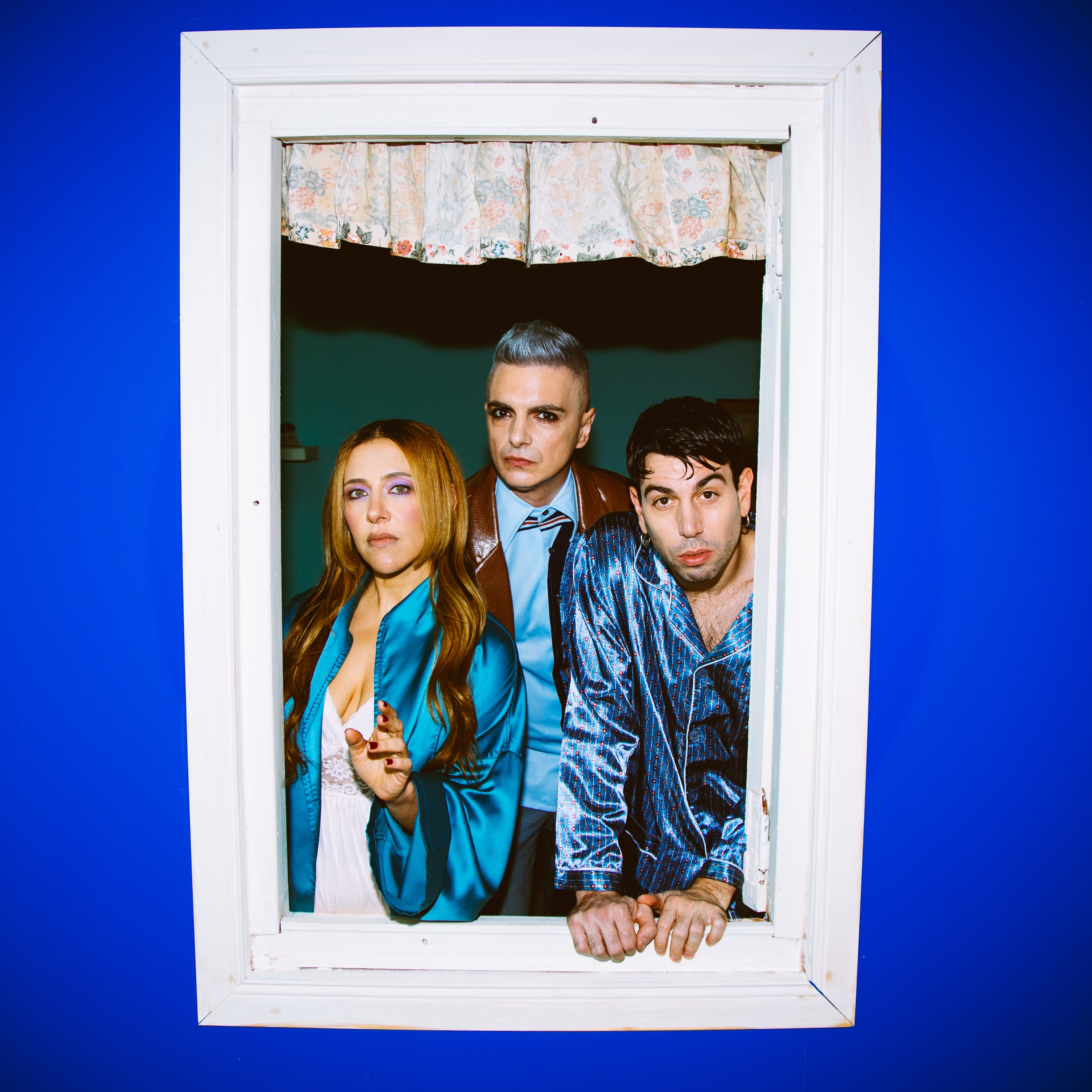 Miranda! se une a Conociendo Rusia para el estreno de "TRISTE"