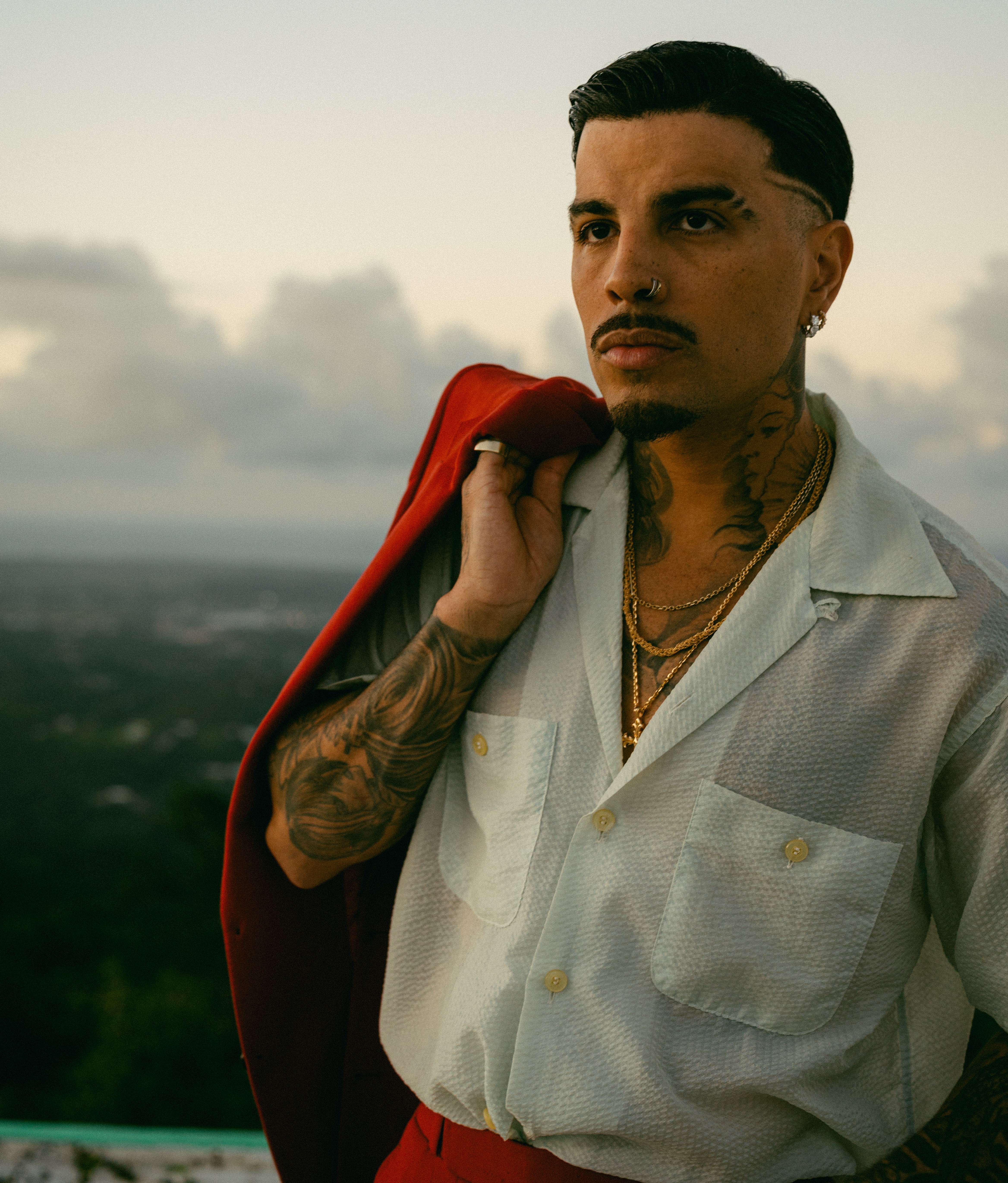 Rauw Alejandro lanza "Carita Linda", primer adelanto de "Cosa Nuestra 2"